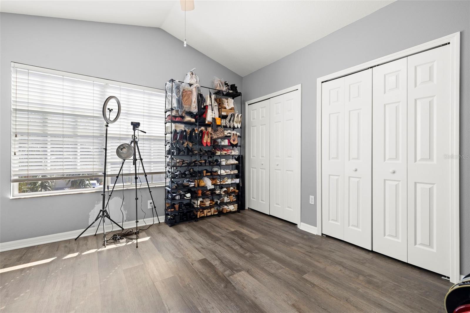 Image 24 of 30 For 11231 Kapok Grand Circle