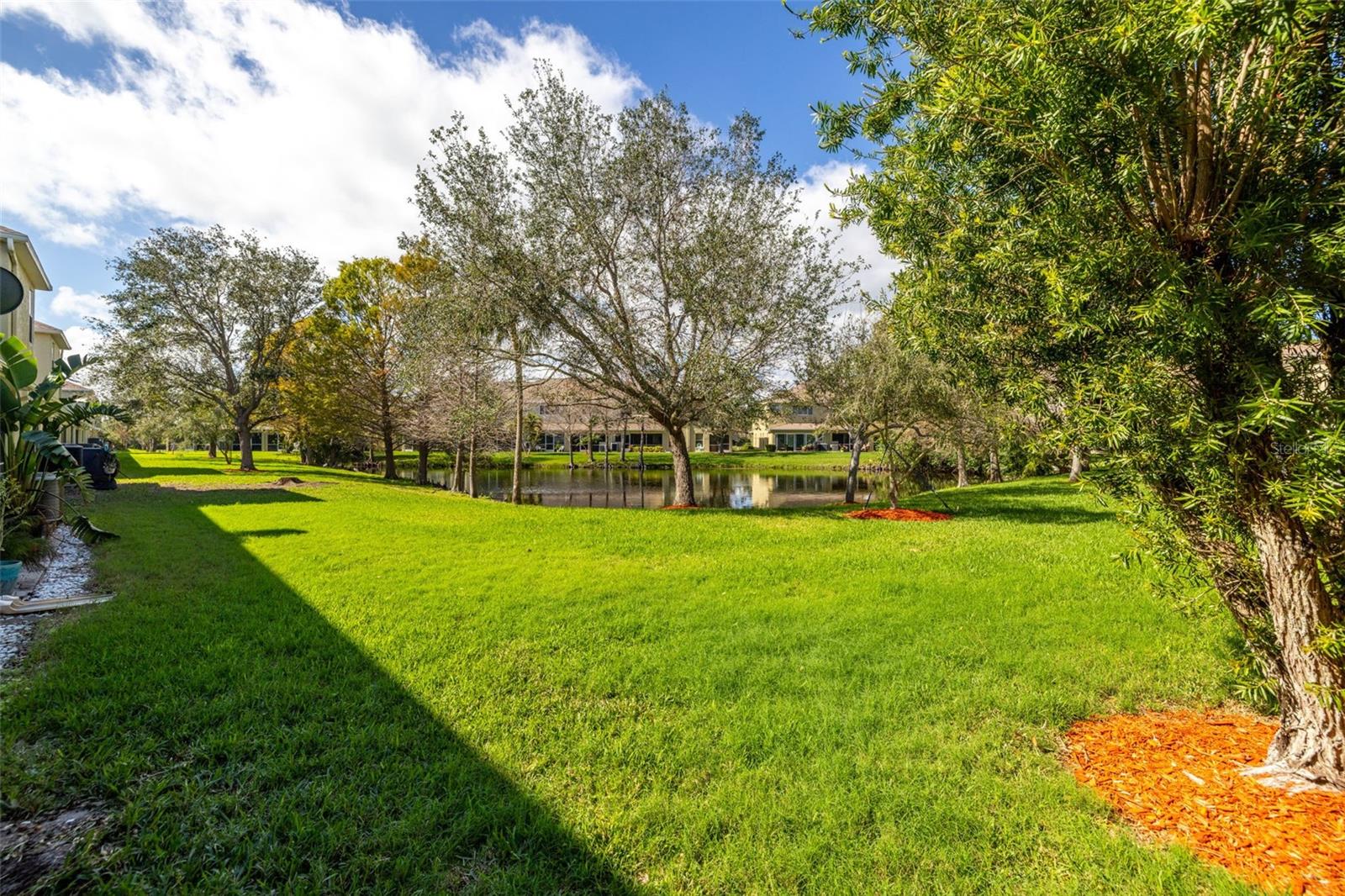 Image 27 of 30 For 11231 Kapok Grand Circle