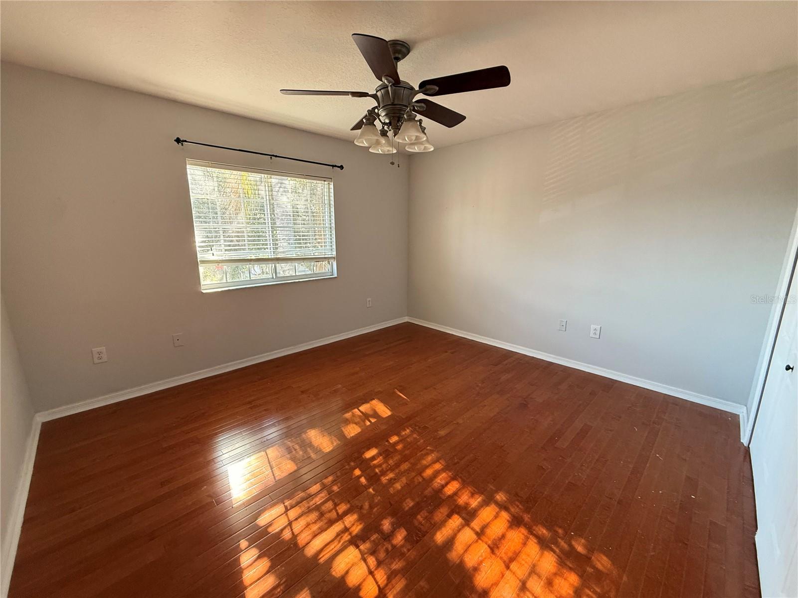 Image 11 of 21 For 19123 Cypress Green Drive