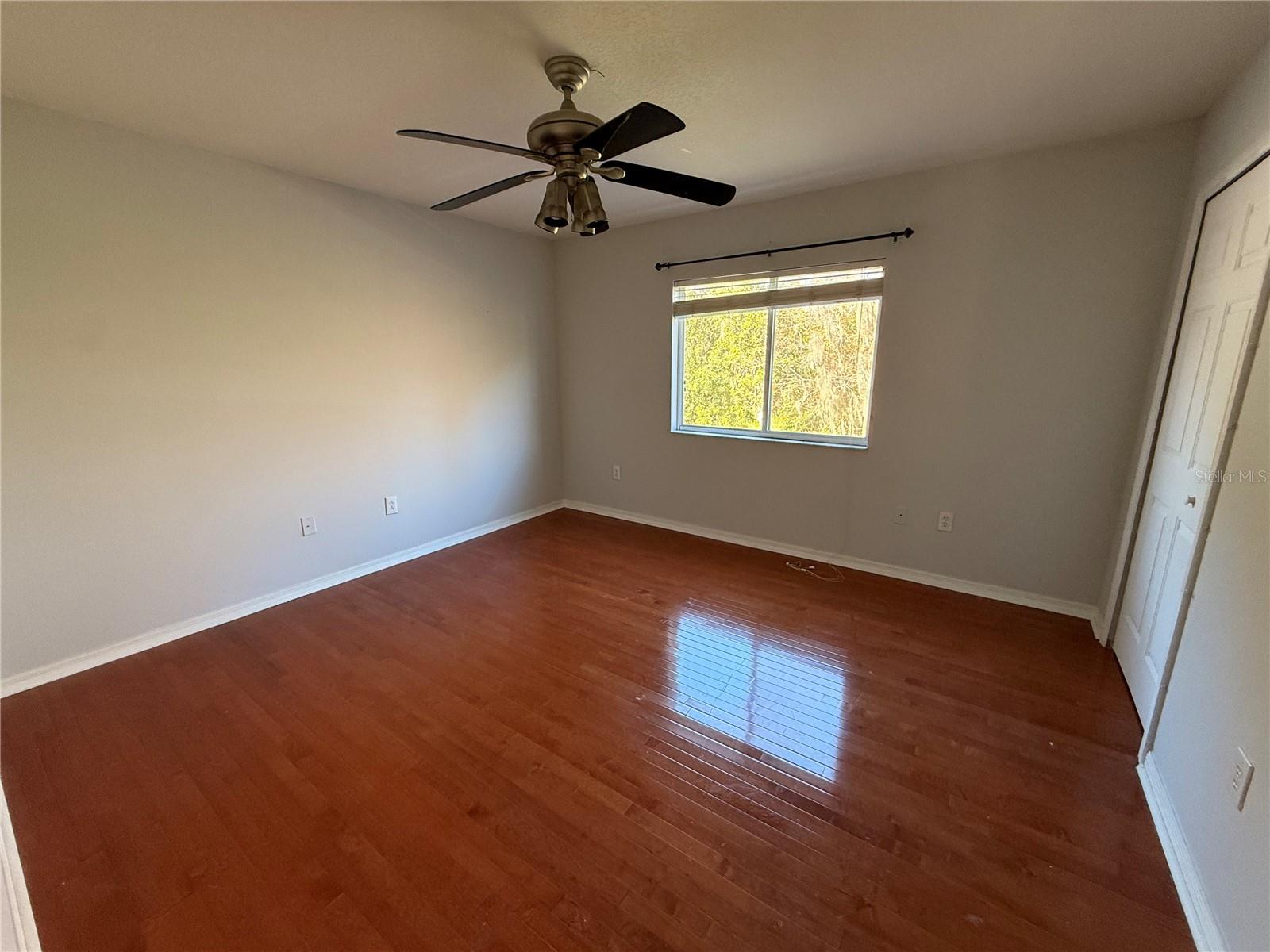 Image 9 of 21 For 19123 Cypress Green Drive