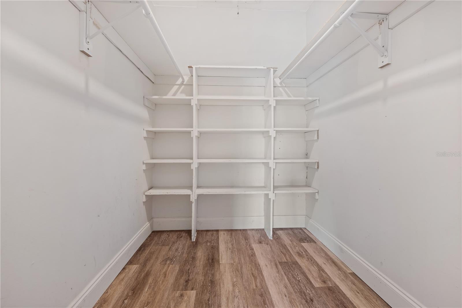 Image 11 of 23 For 8602 Huron Court 55