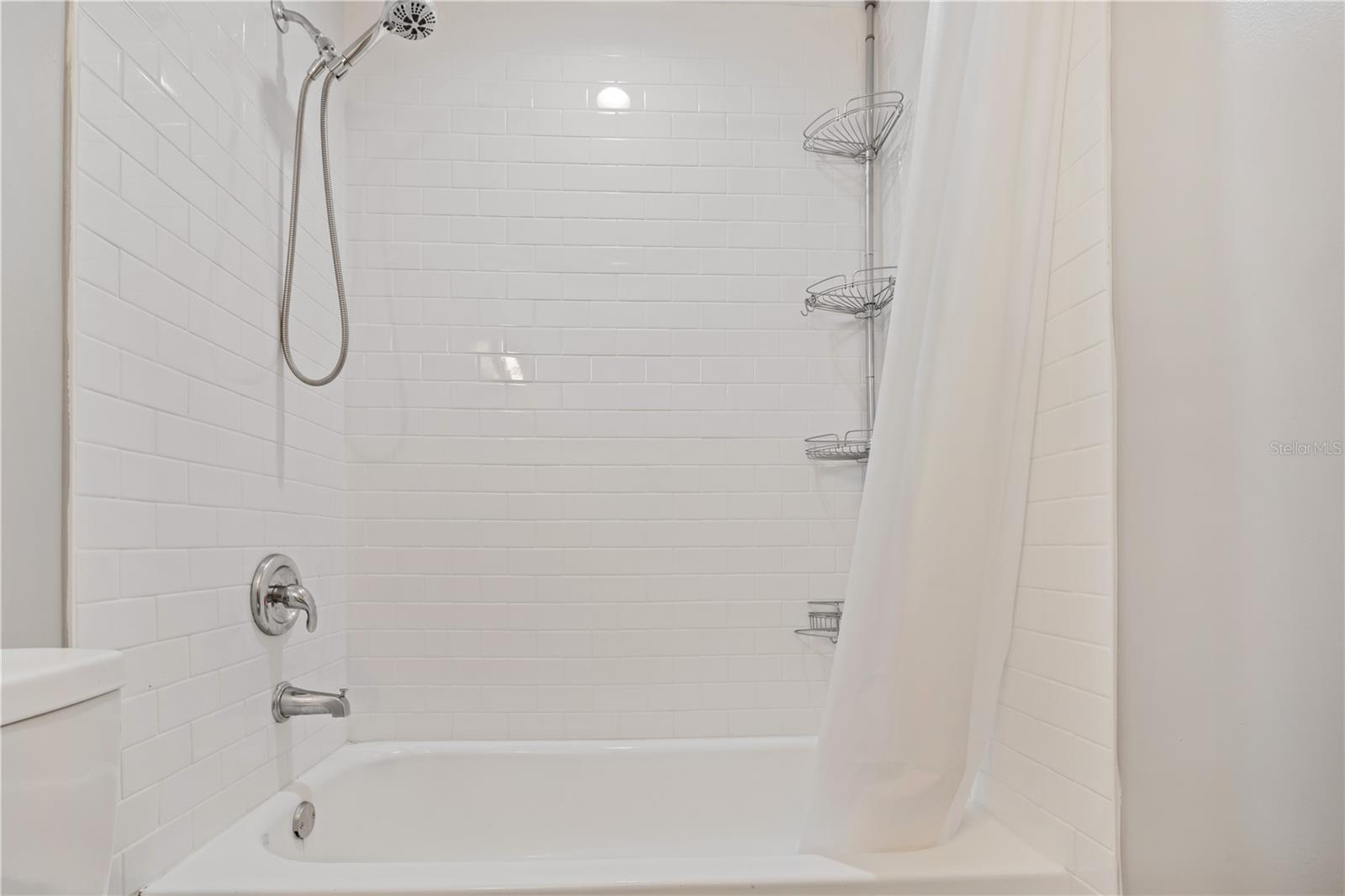 Image 14 of 23 For 8602 Huron Court 55