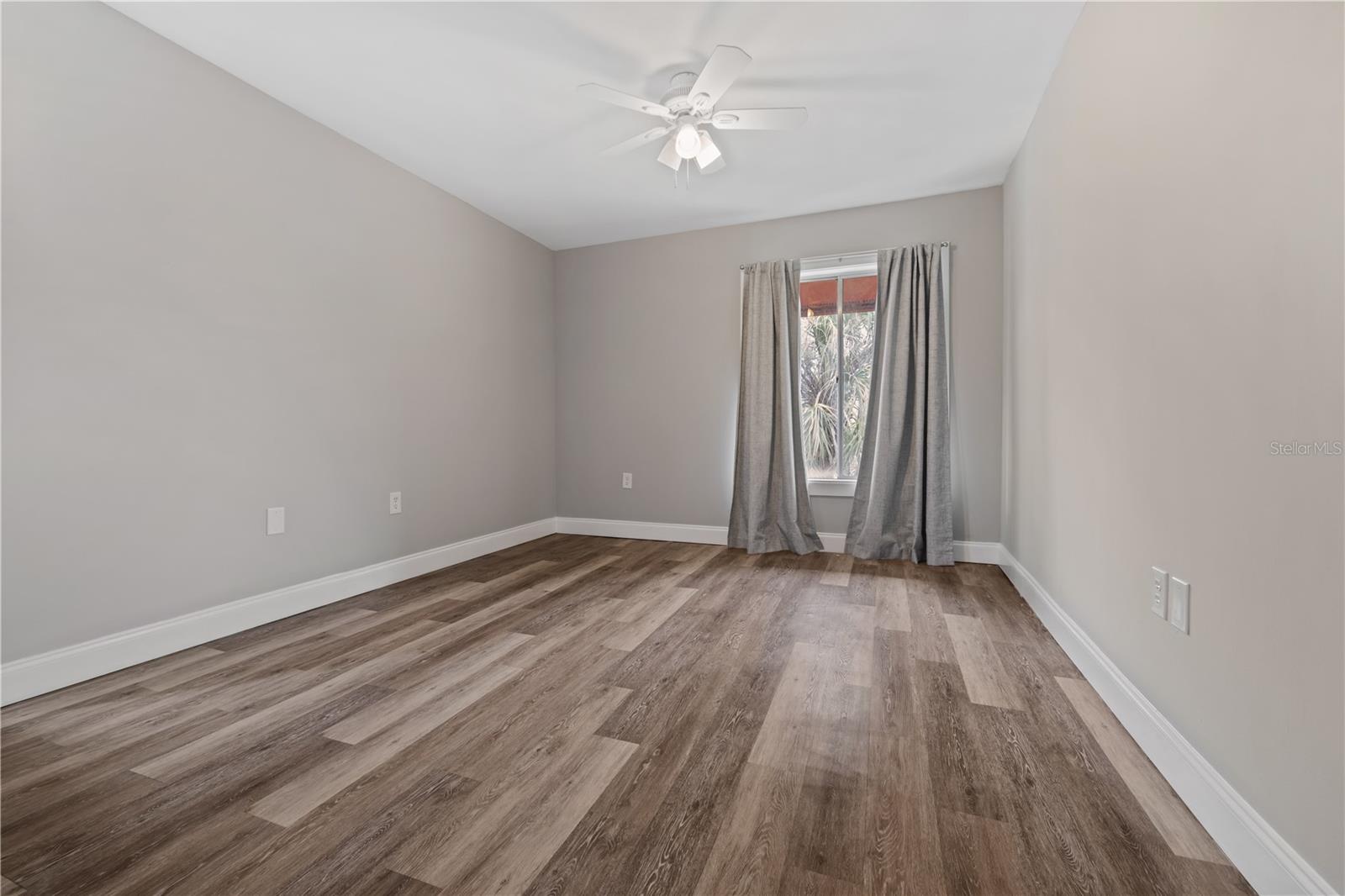 Image 8 of 23 For 8602 Huron Court 55