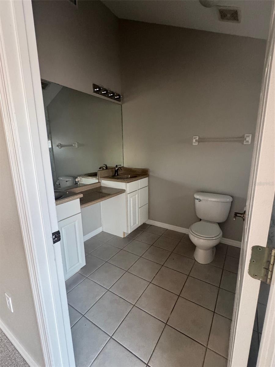 Image 14 of 18 For 9548 Orange Valley Court