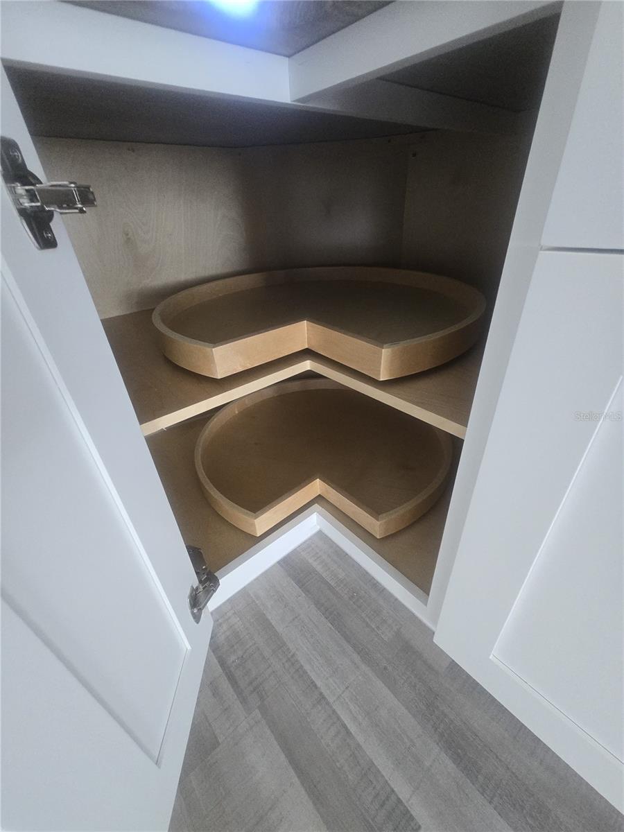 Image 11 of 53 For 26838 Deacon Loop