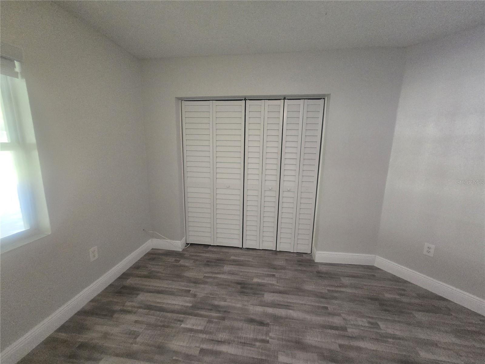 Image 23 of 53 For 26838 Deacon Loop