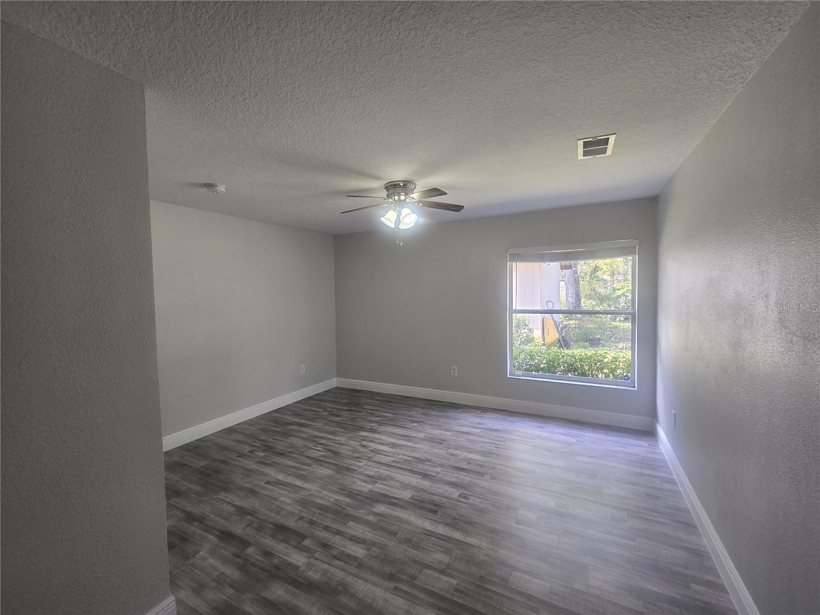 Image 26 of 53 For 26838 Deacon Loop