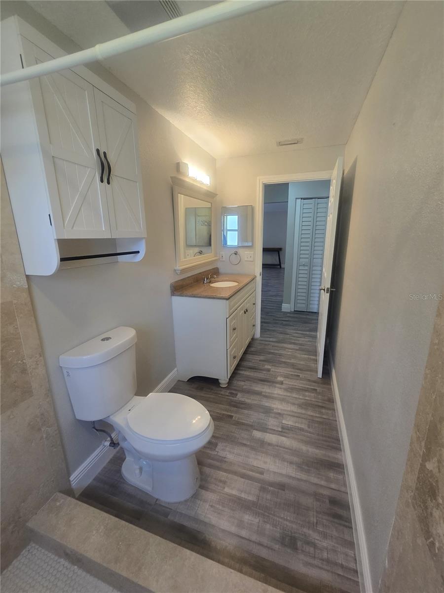 Image 30 of 53 For 26838 Deacon Loop