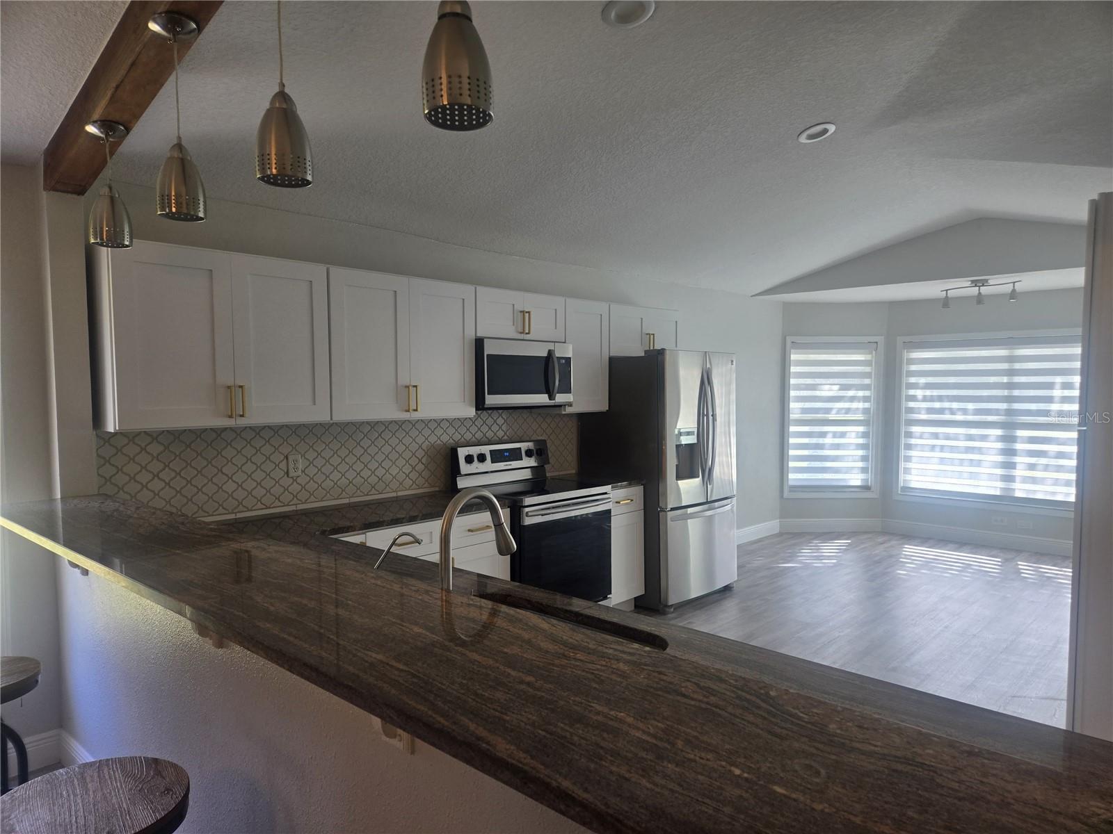 Image 5 of 53 For 26838 Deacon Loop