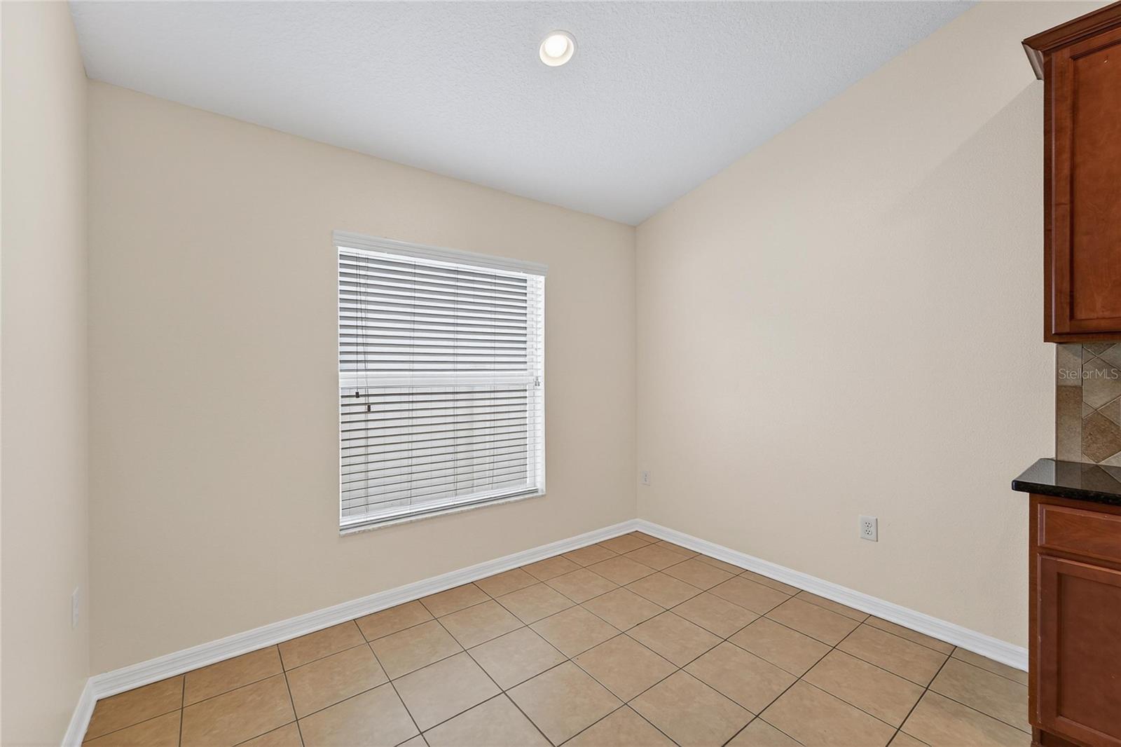 Image 10 of 62 For 431 Westchester Hills Lane