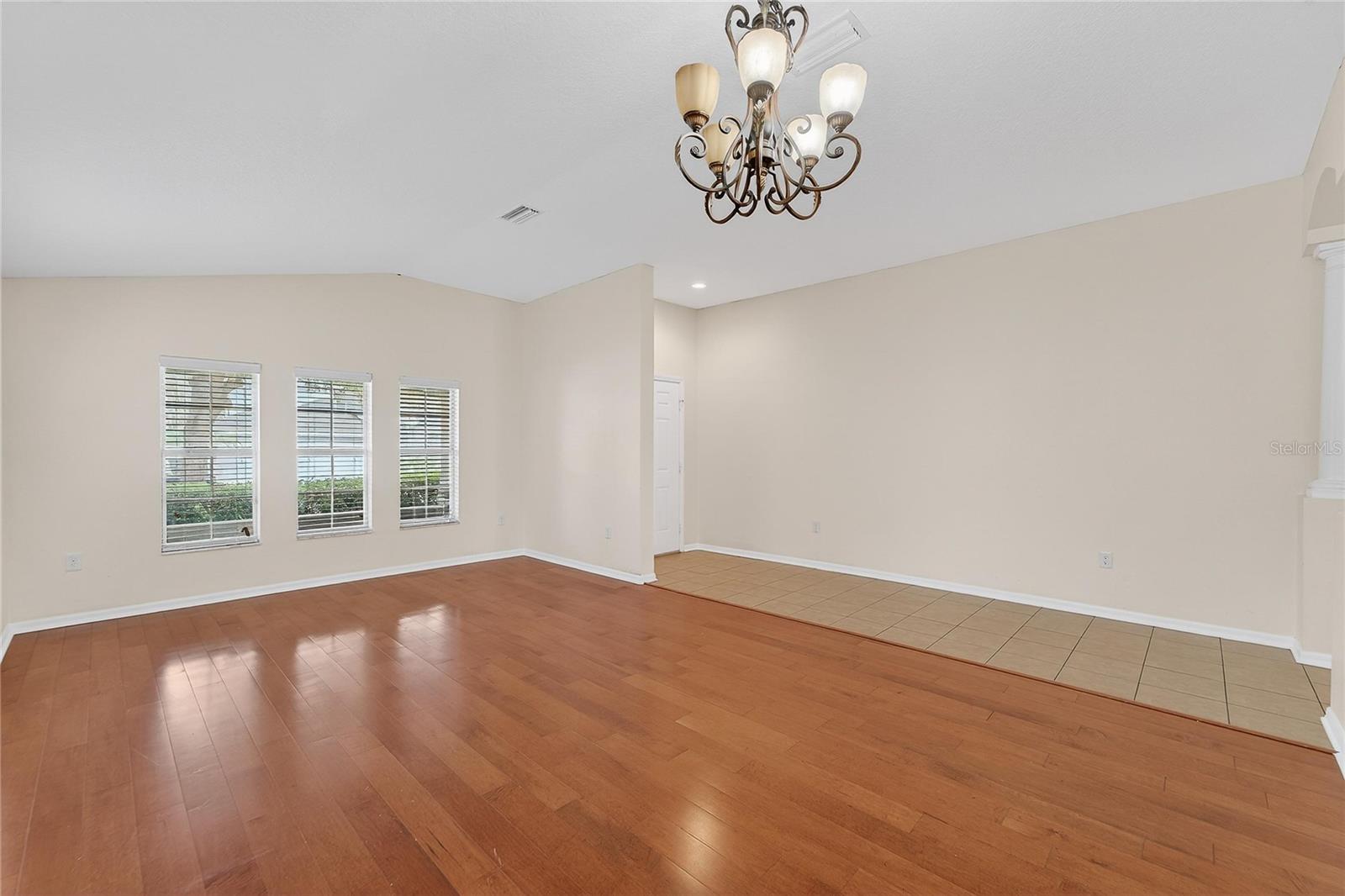 Image 11 of 62 For 431 Westchester Hills Lane