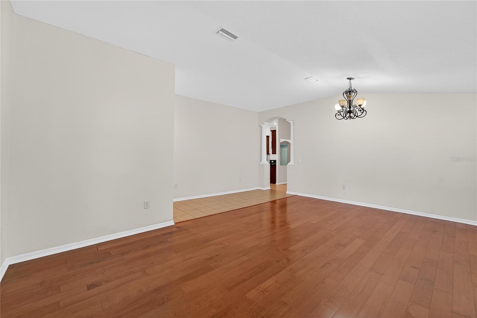 Image 12 of 62 For 431 Westchester Hills Lane