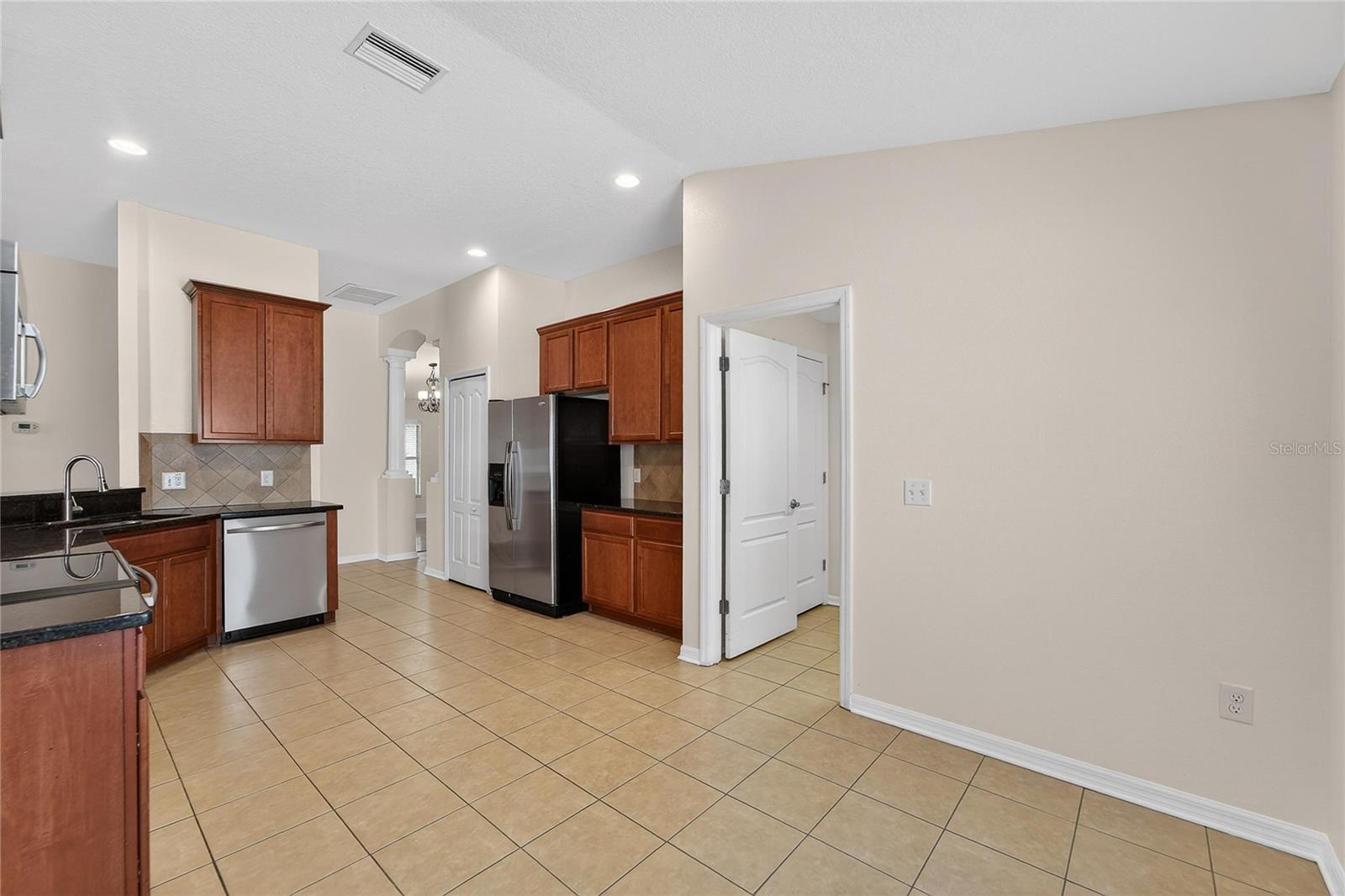 Image 21 of 62 For 431 Westchester Hills Lane