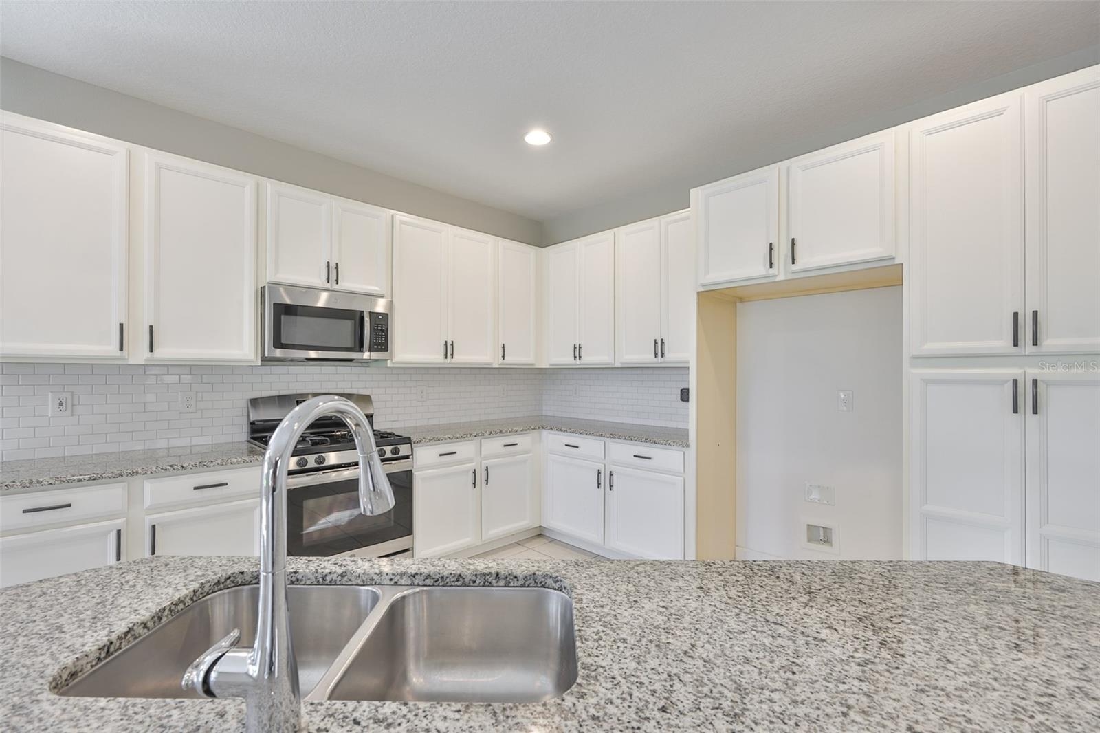 Image 13 of 56 For 6207 Voyagers Place