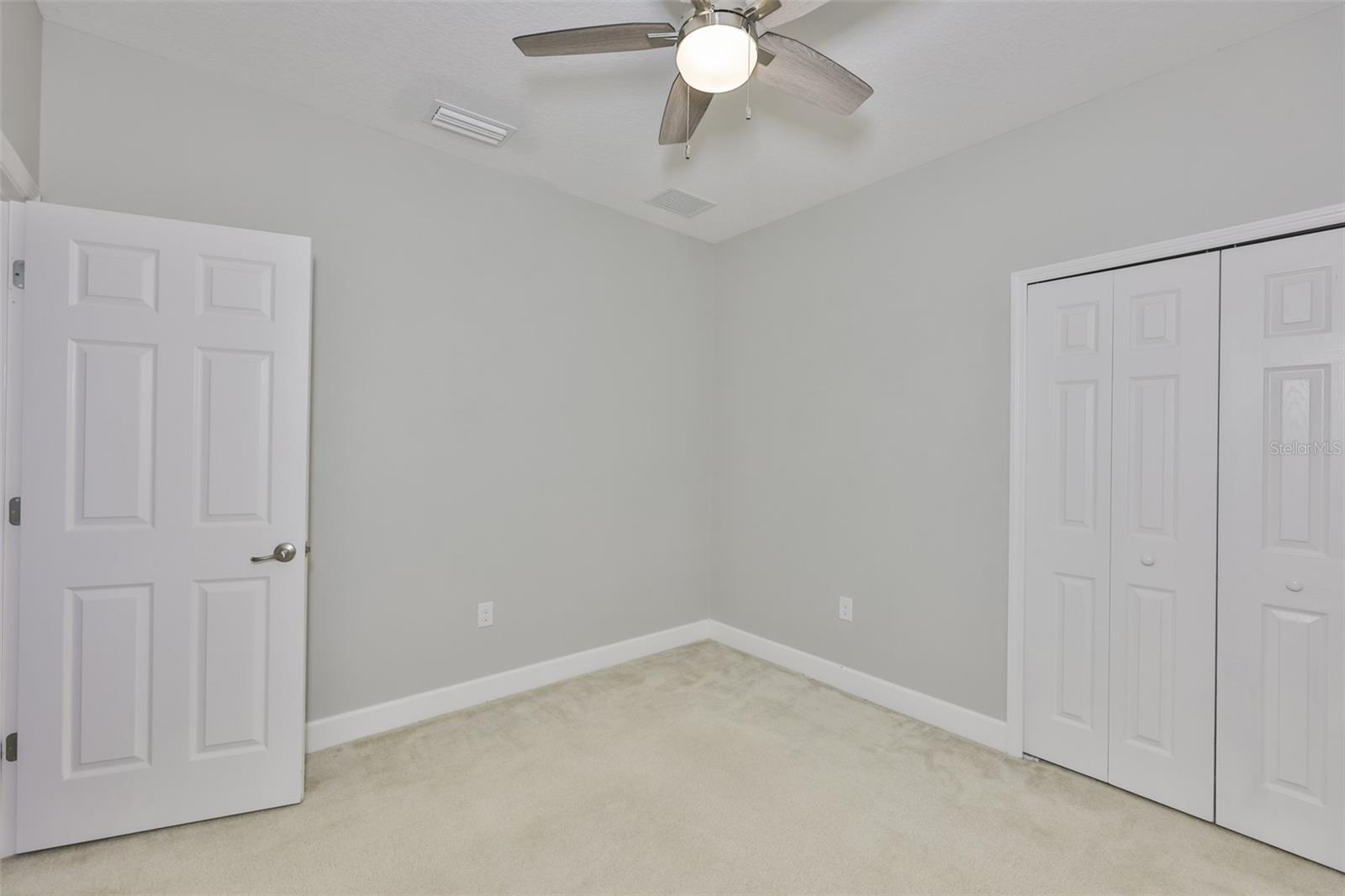 Image 21 of 56 For 6207 Voyagers Place