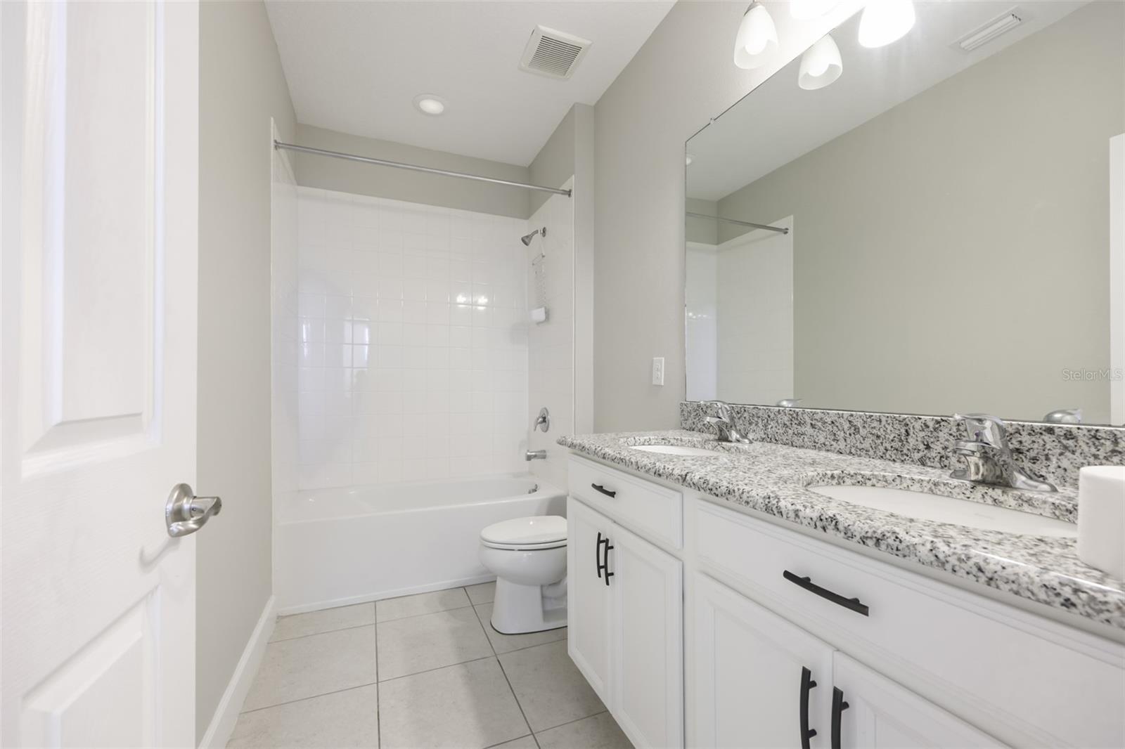 Image 24 of 56 For 6207 Voyagers Place