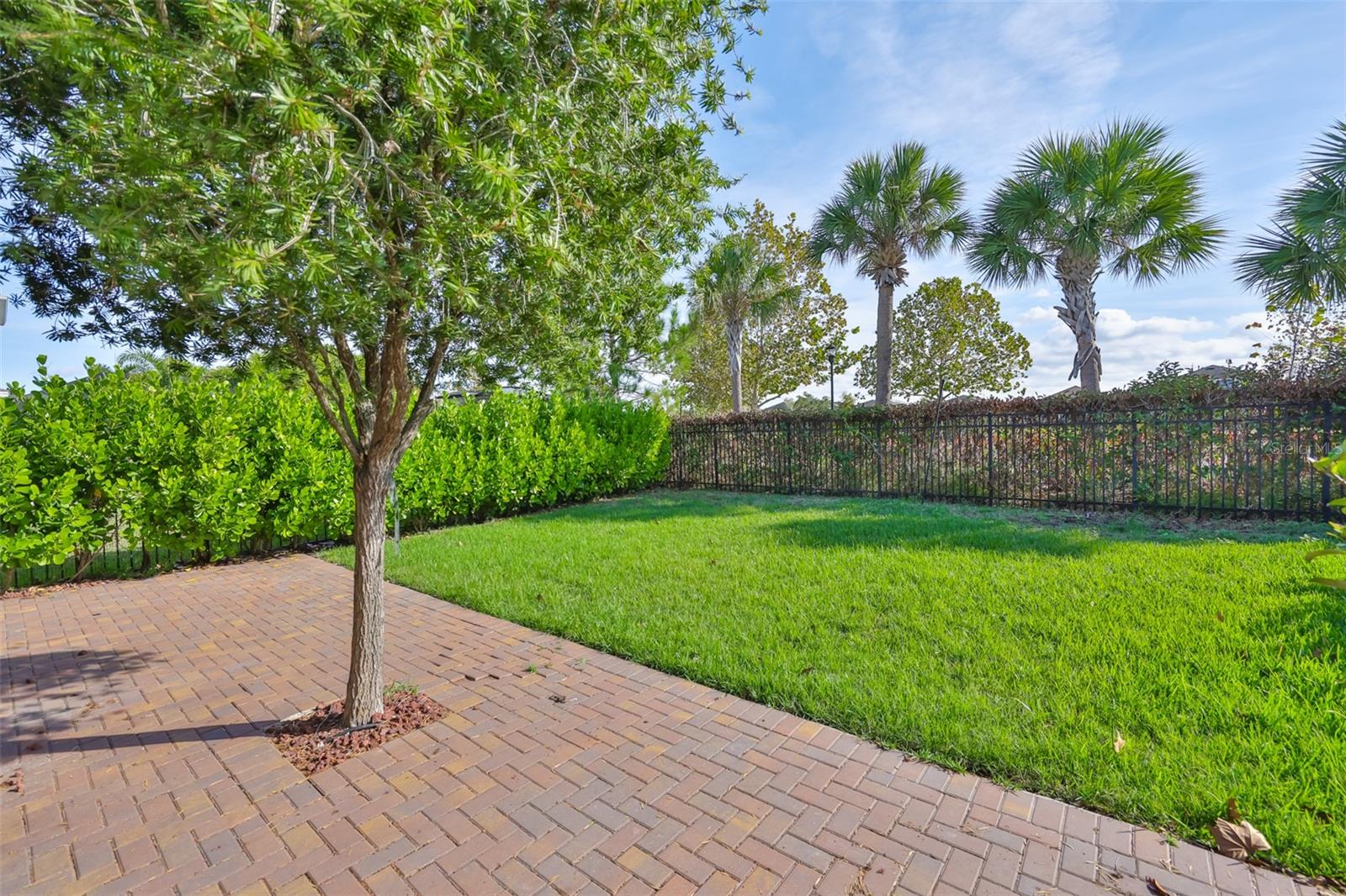 Image 31 of 56 For 6207 Voyagers Place