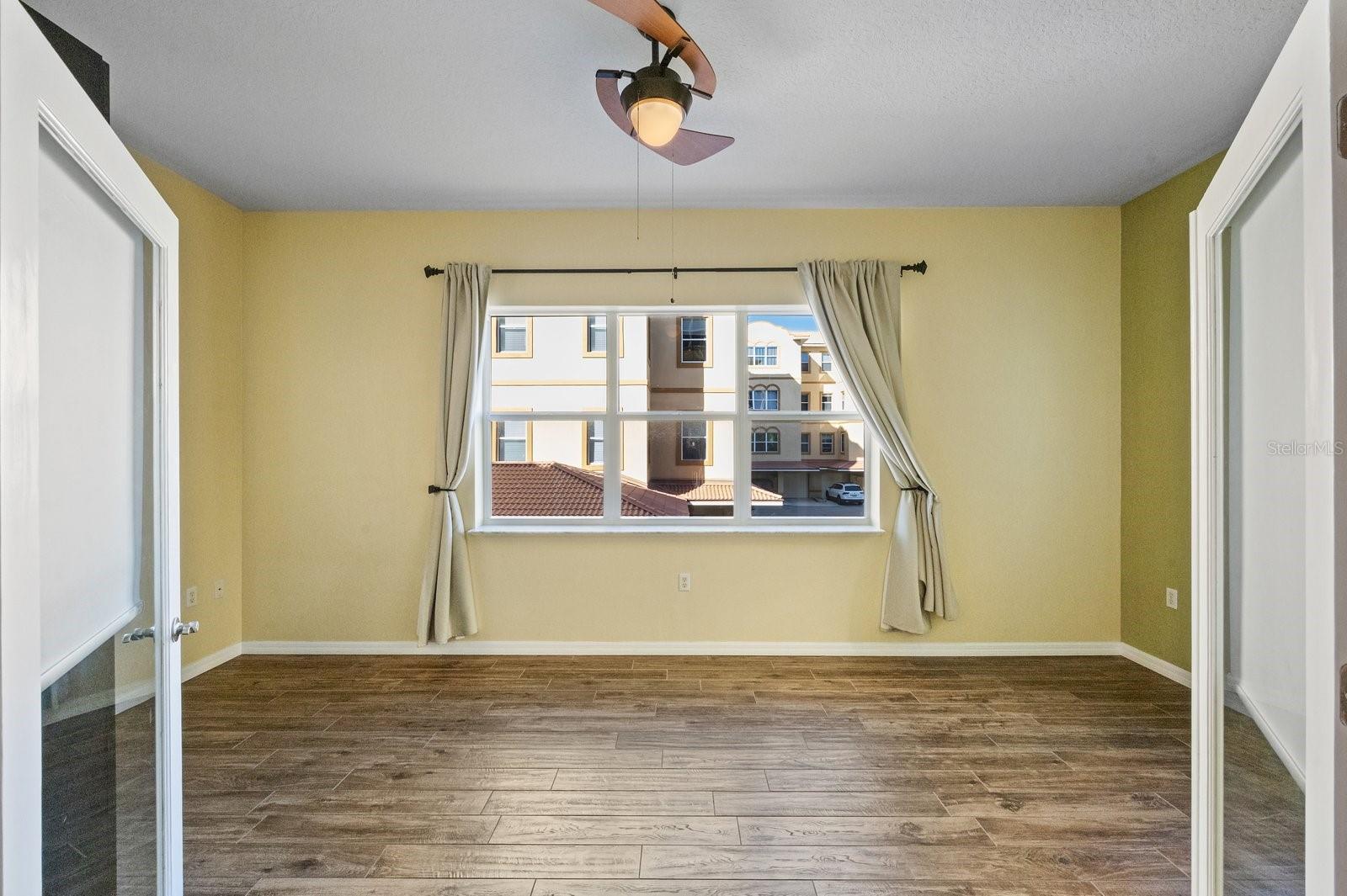 Image 14 of 44 For 630 Wells Court 201