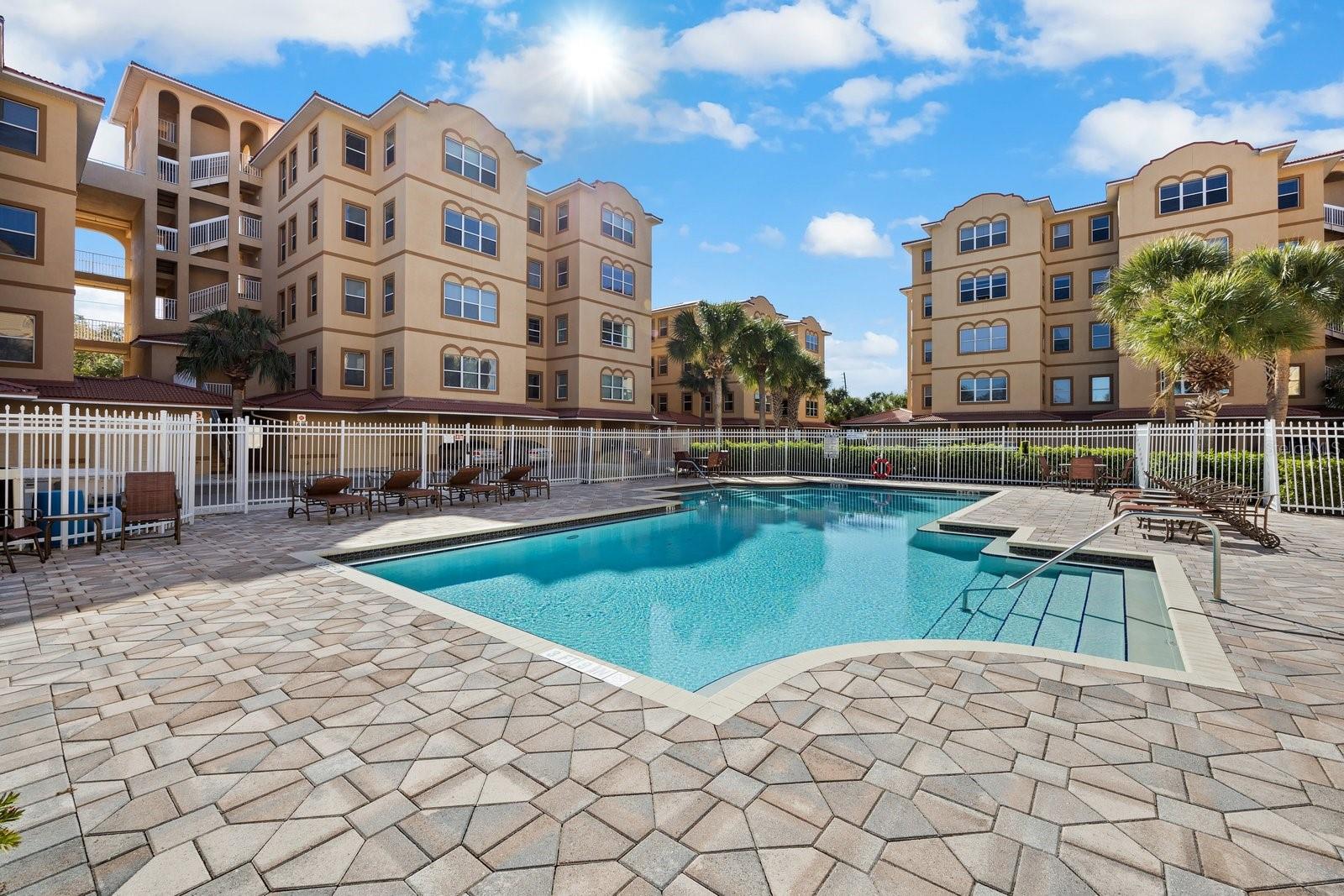 Image 37 of 44 For 630 Wells Court 201