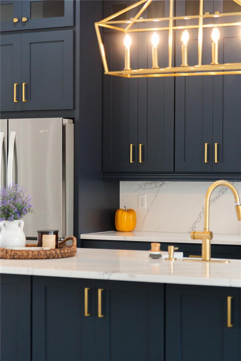 Image 11 of 47 For 15364 Newport Road