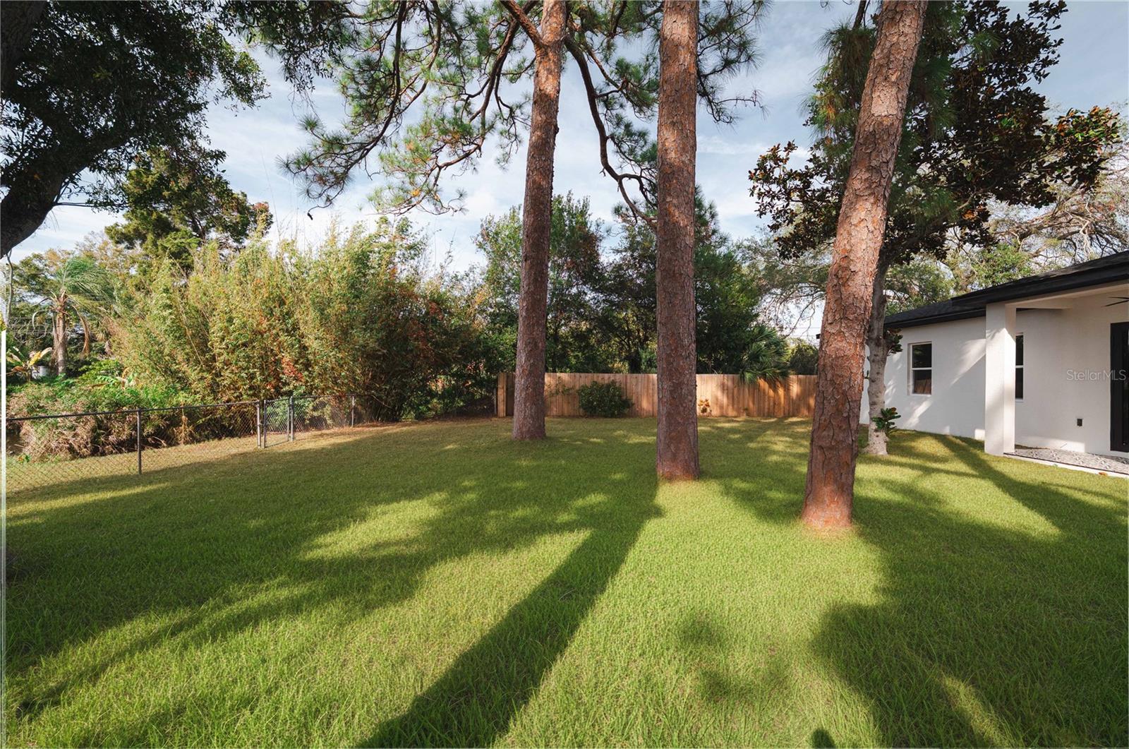 Image 44 of 47 For 15364 Newport Road