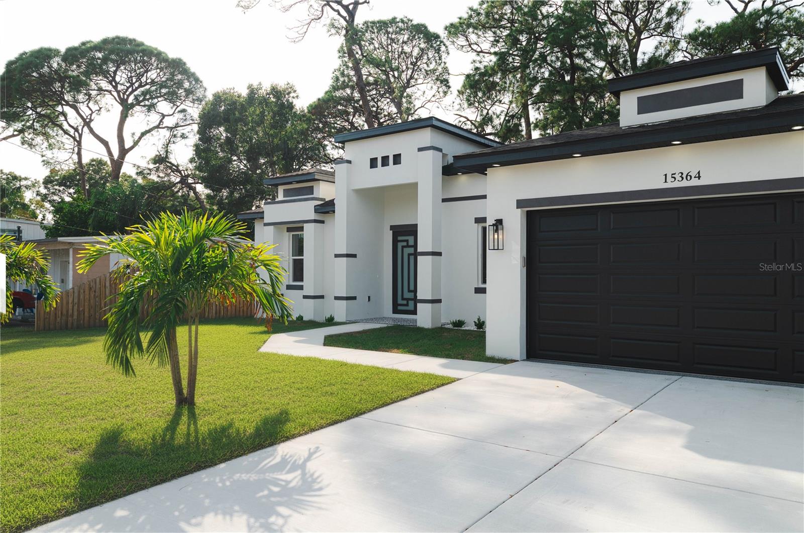 Image 5 of 47 For 15364 Newport Road