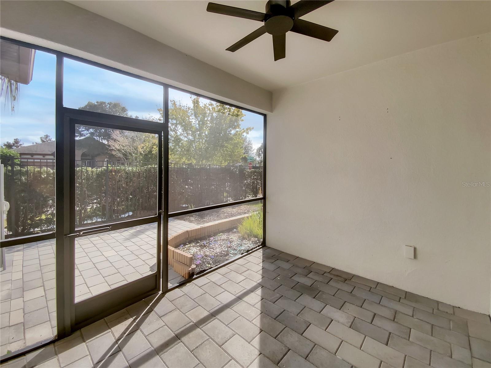 Listing photo id 25 for 17335 Brighton Lake Road