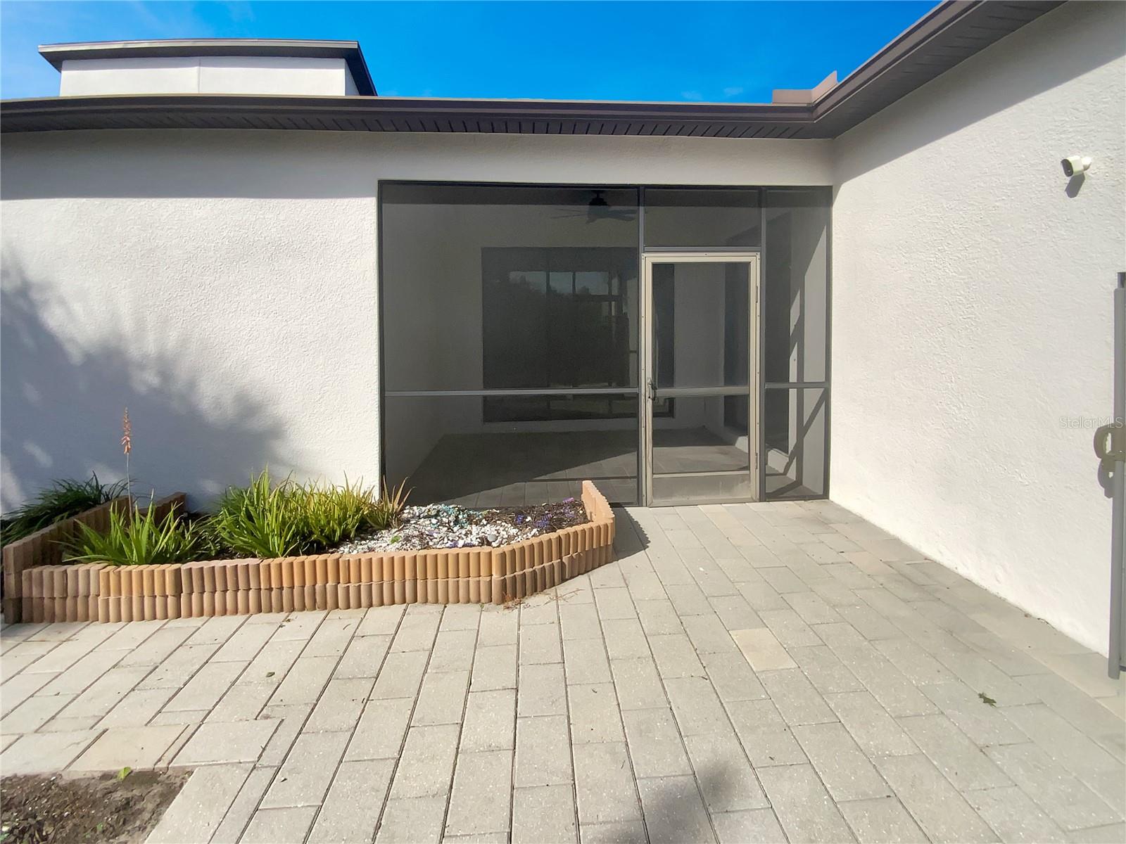 Listing photo id 31 for 17335 Brighton Lake Road