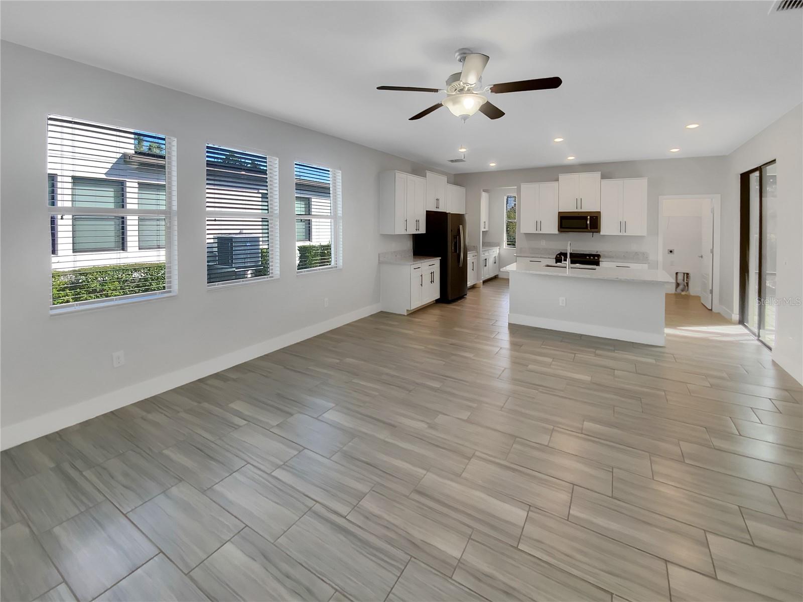 Listing photo id 7 for 17335 Brighton Lake Road