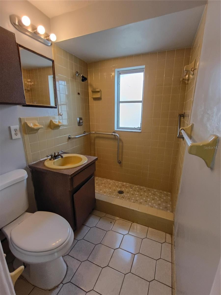 Image 12 of 36 For 7338 Foxbloom Drive