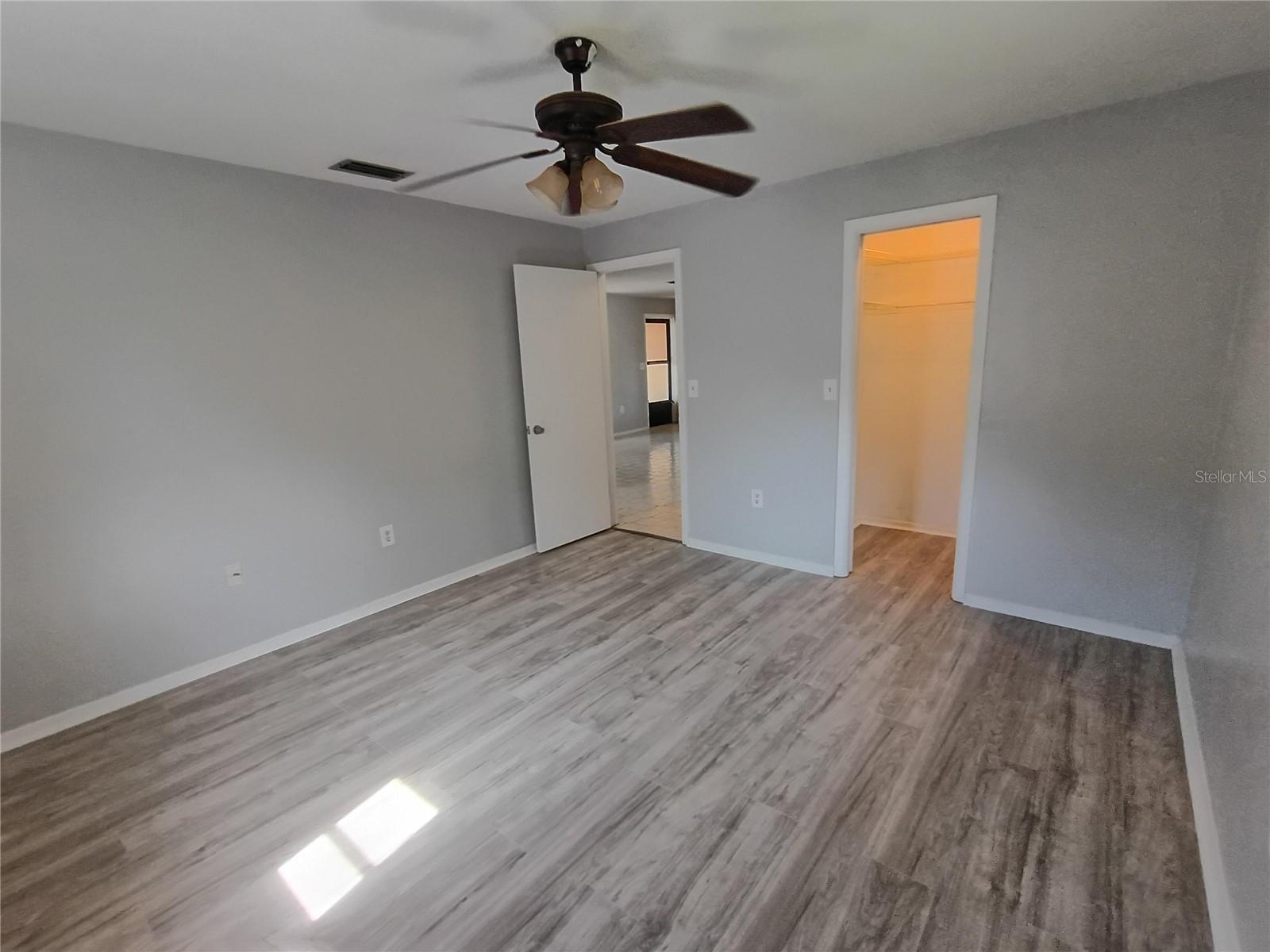 Image 25 of 36 For 7338 Foxbloom Drive