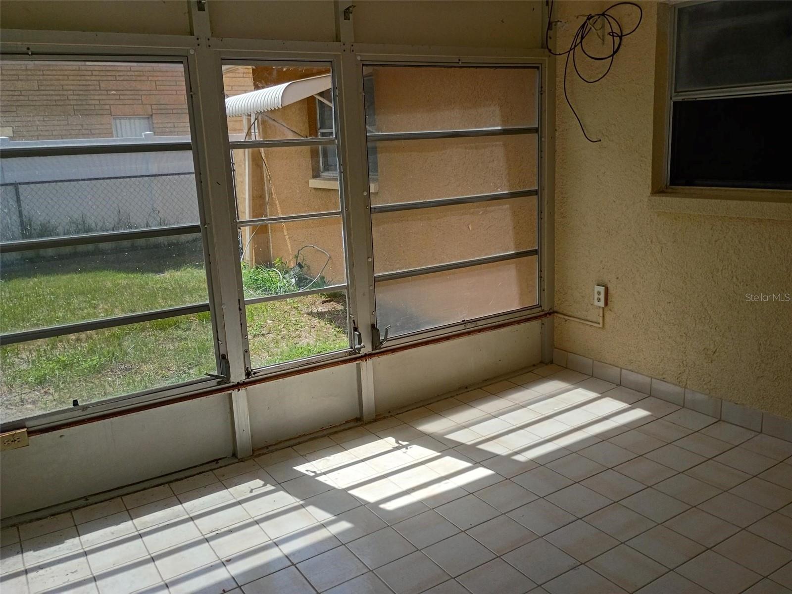 Image 33 of 36 For 7338 Foxbloom Drive