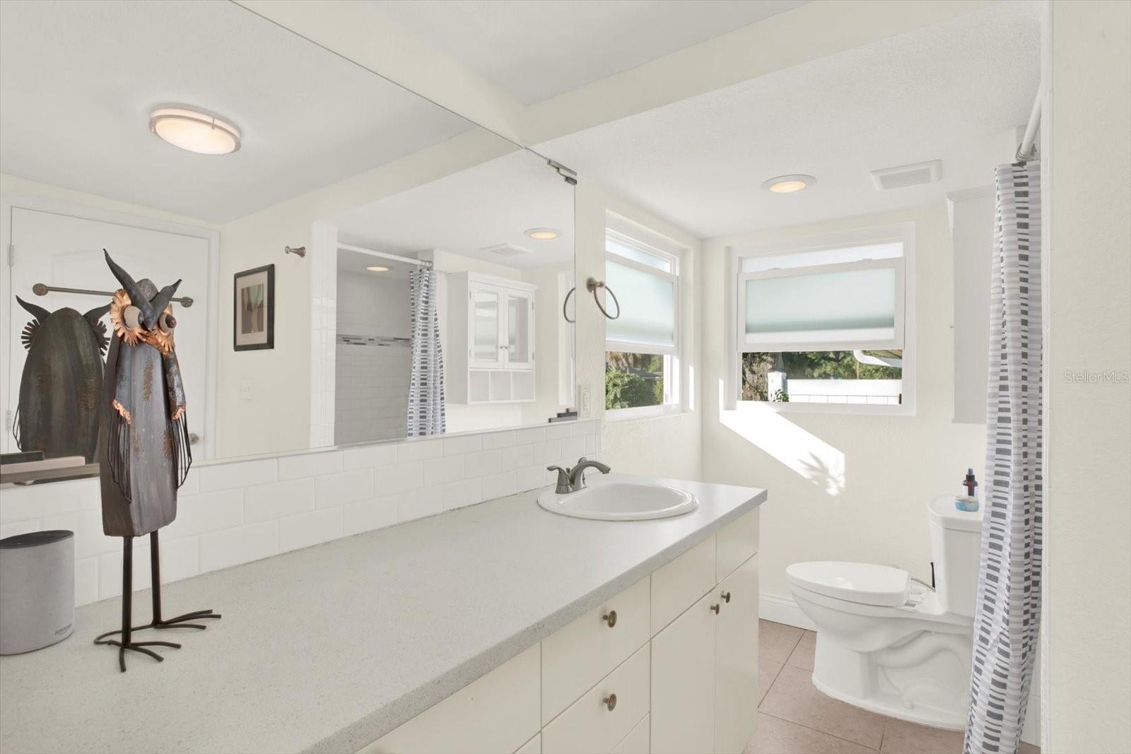 Image 12 of 28 For 5201 18th Avenue S