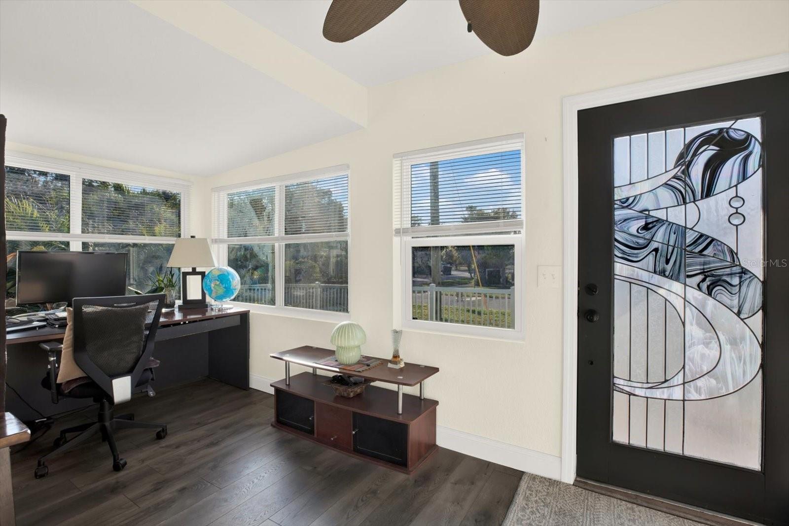 Image 15 of 28 For 5201 18th Avenue S