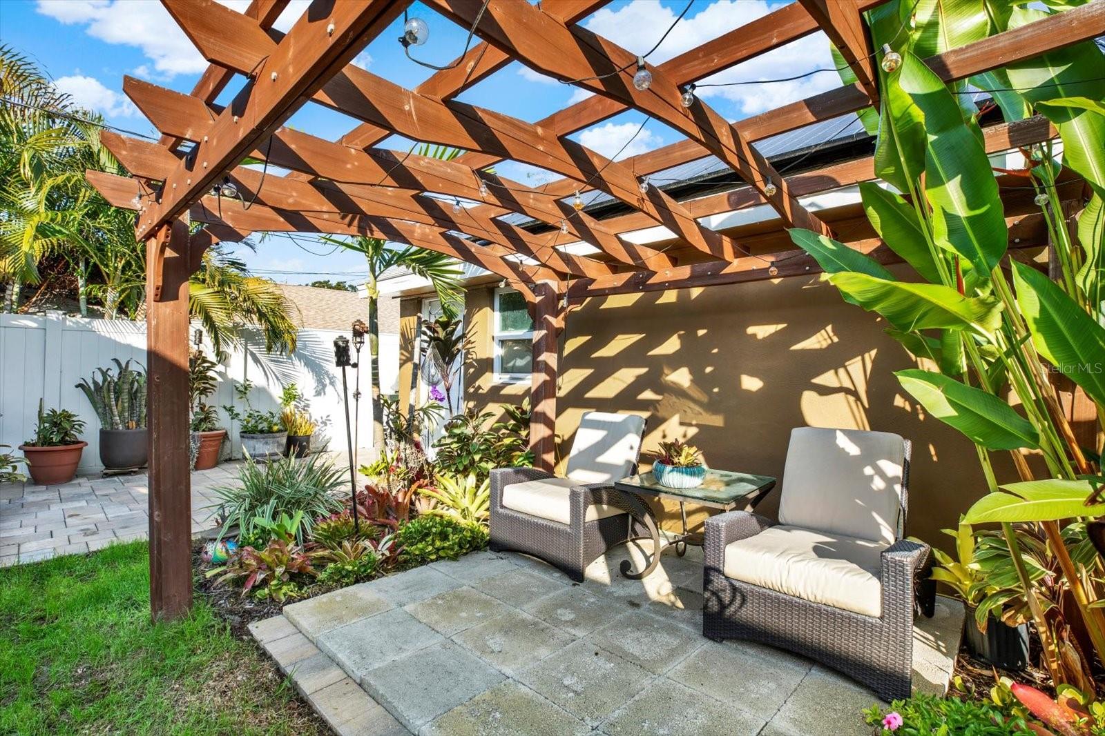 Image 21 of 28 For 5201 18th Avenue S