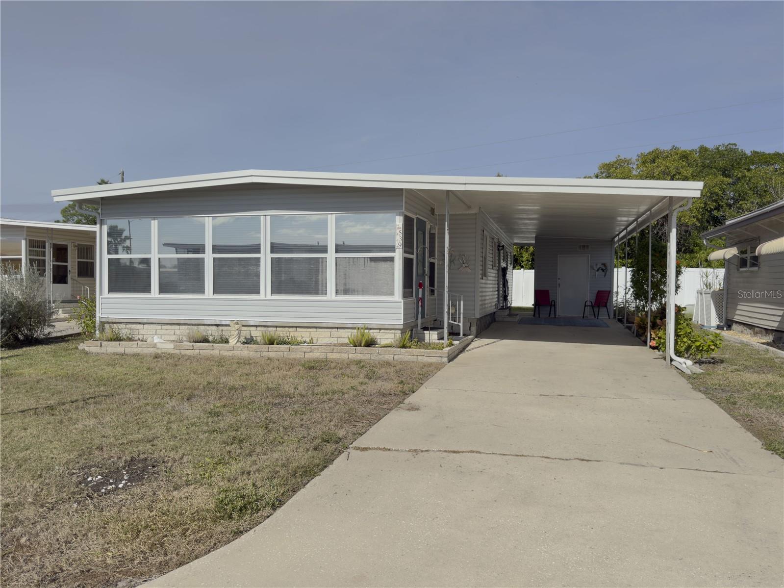 Details for 539 Mount Piney Avenue Ne 689, ST PETERSBURG, FL 33702