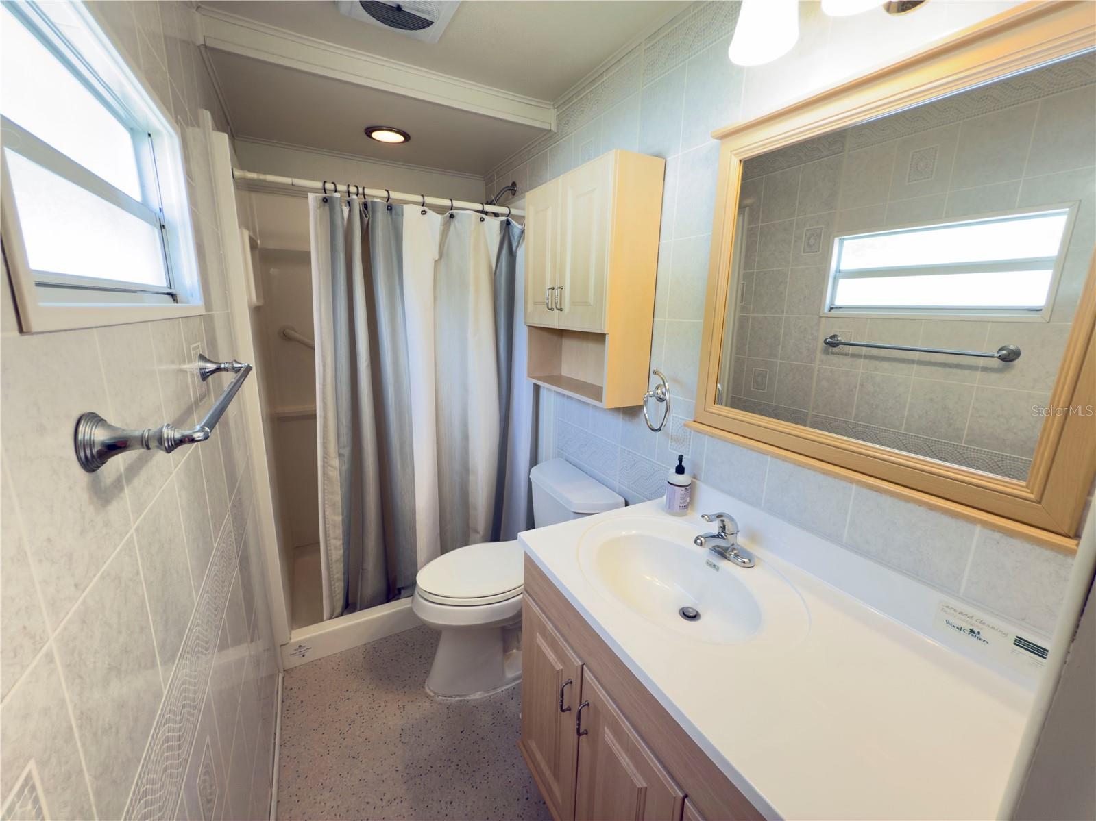 Listing photo id 5 for 539 Mount Piney Avenue Ne 689