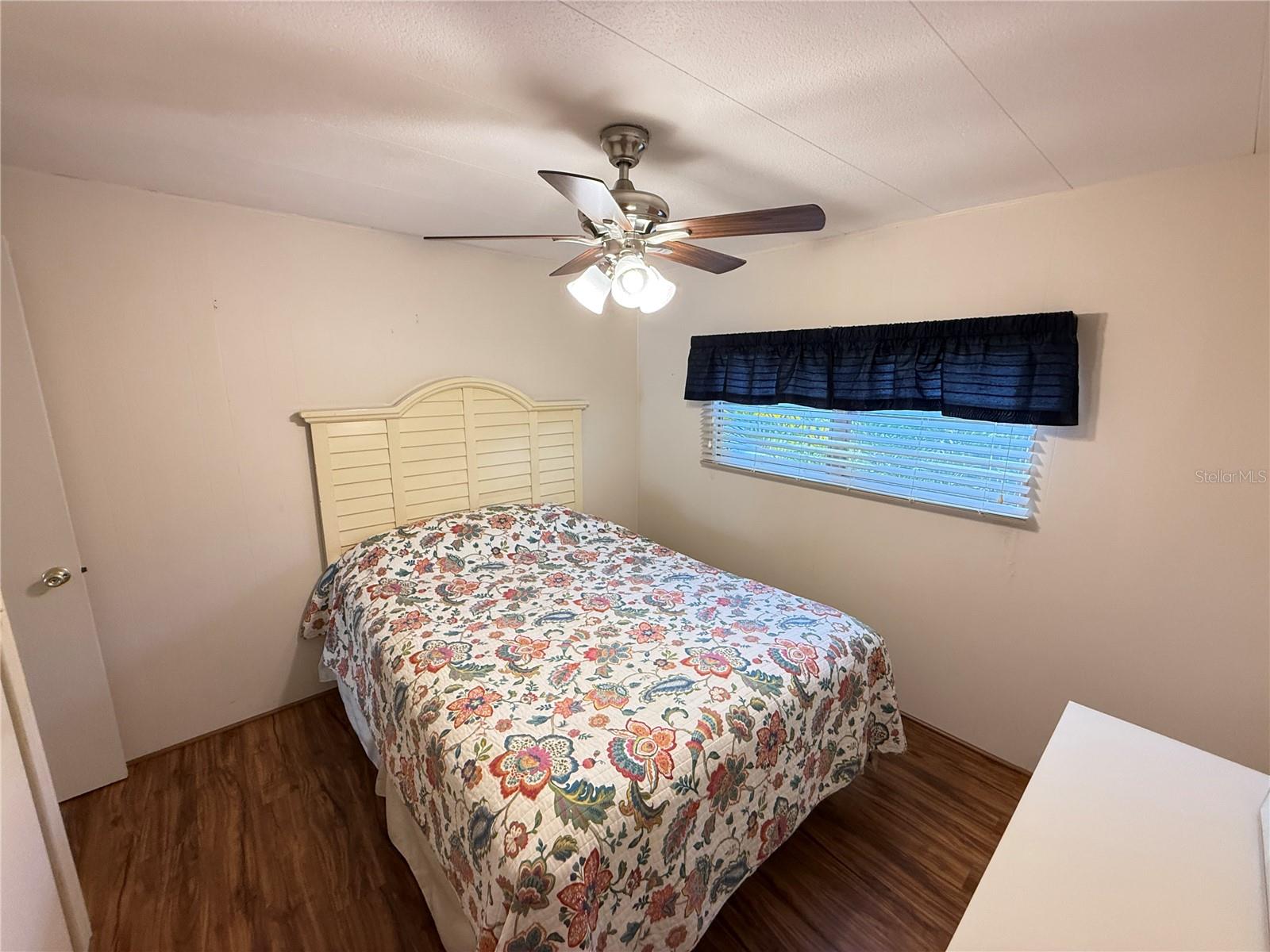 Listing photo id 6 for 539 Mount Piney Avenue Ne 689