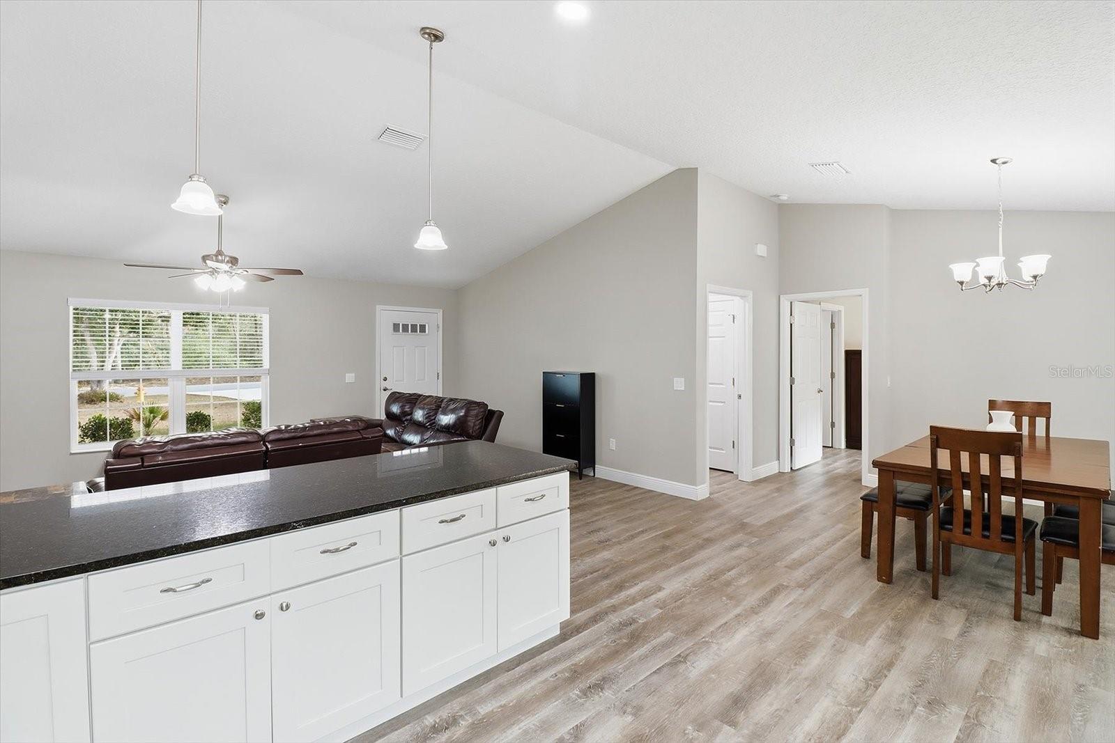 Image 12 of 45 For 5932 Flagstaff Avenue