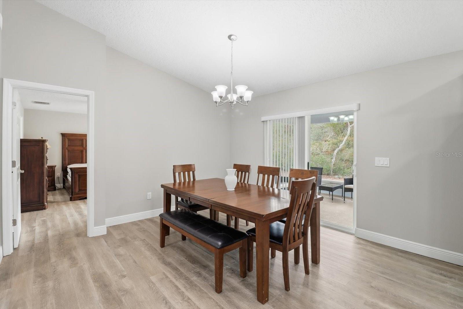 Image 9 of 45 For 5932 Flagstaff Avenue