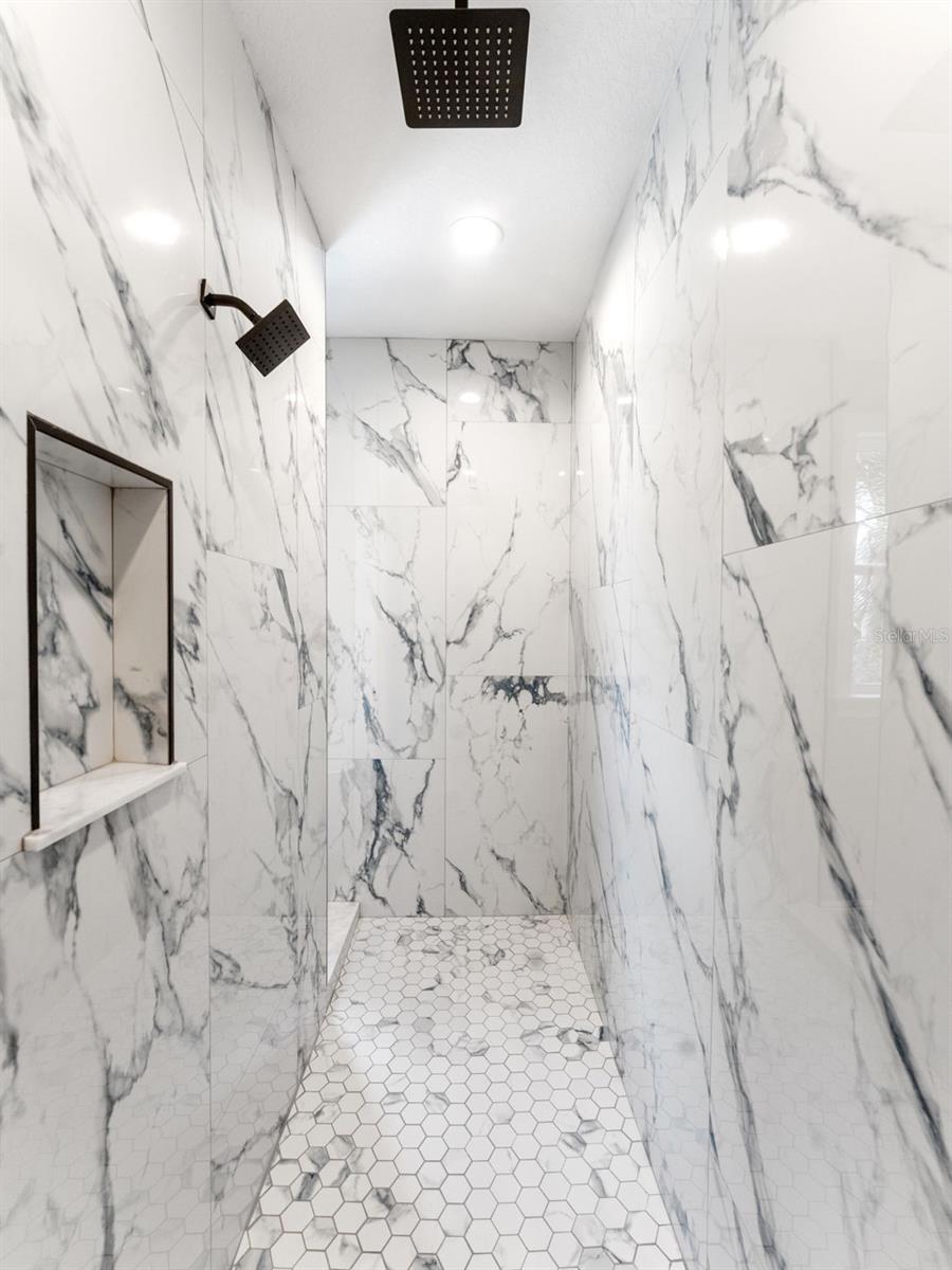 Image 25 of 76 For 8717 Driftwood Drive