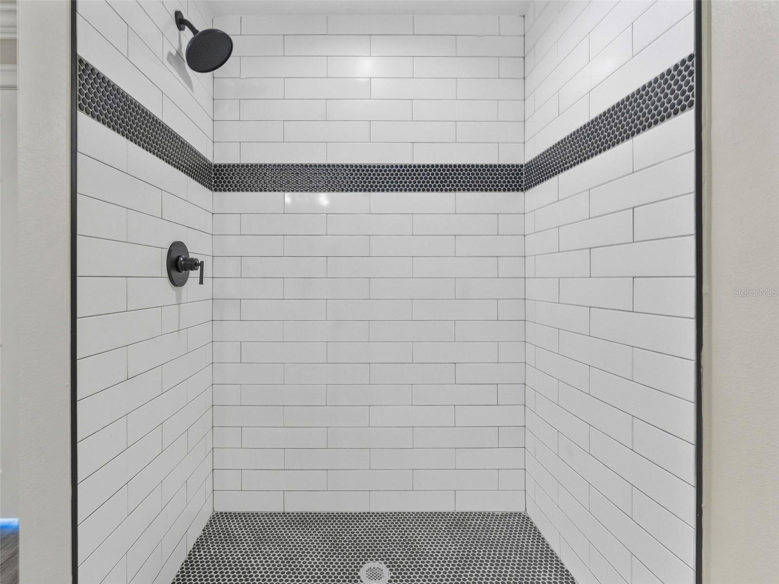 Image 37 of 76 For 8717 Driftwood Drive