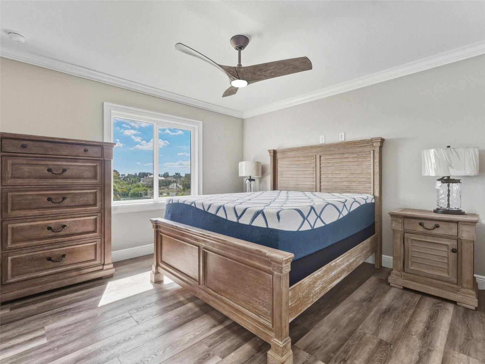 Image 38 of 76 For 8717 Driftwood Drive