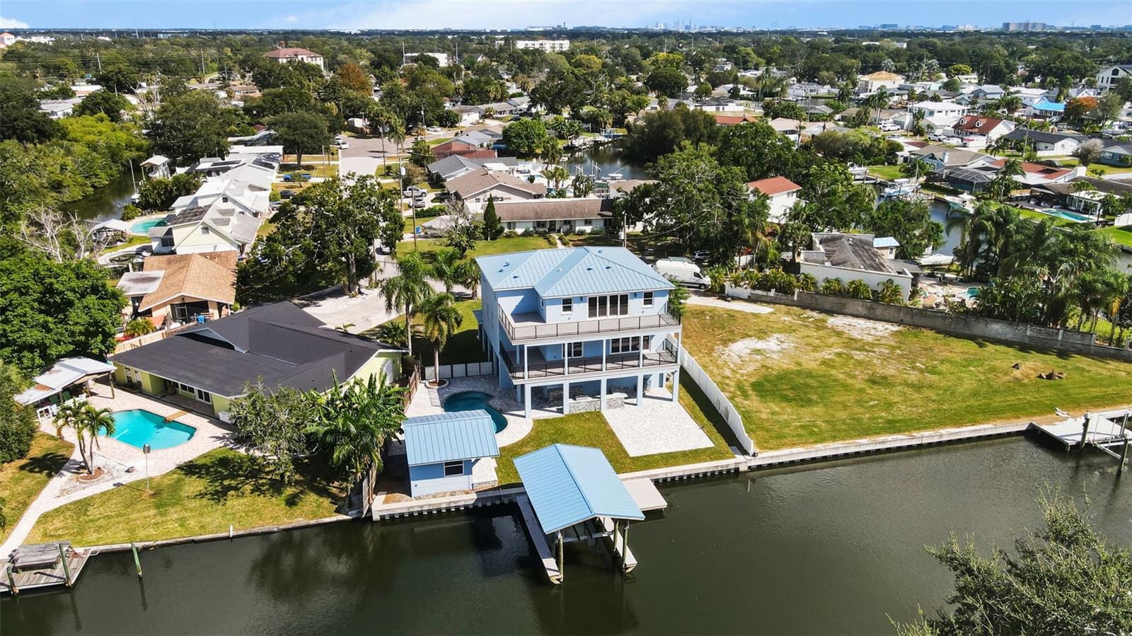 Image 71 of 76 For 8717 Driftwood Drive