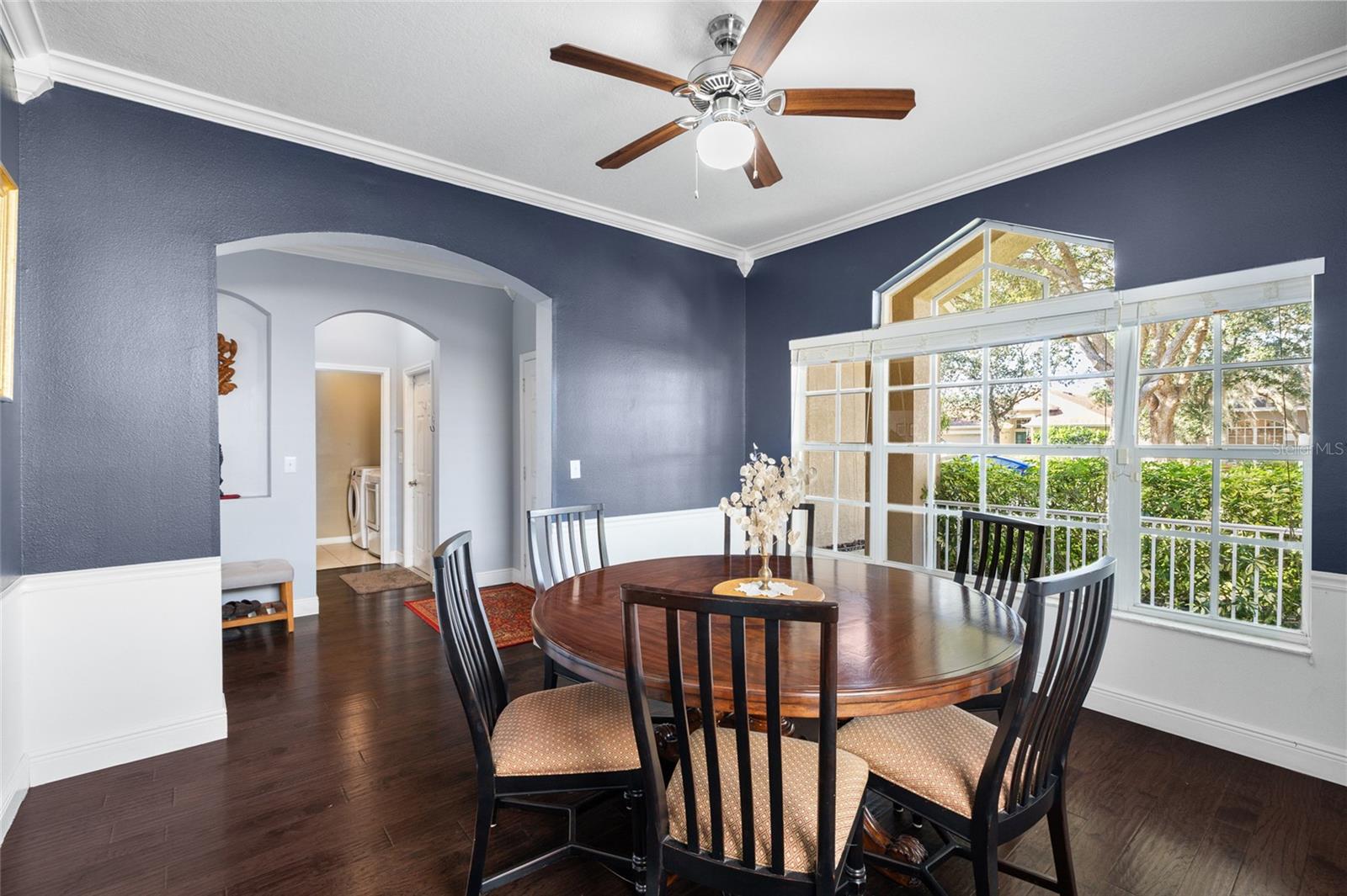 Image 10 of 62 For 6427 Bridgecrest Drive