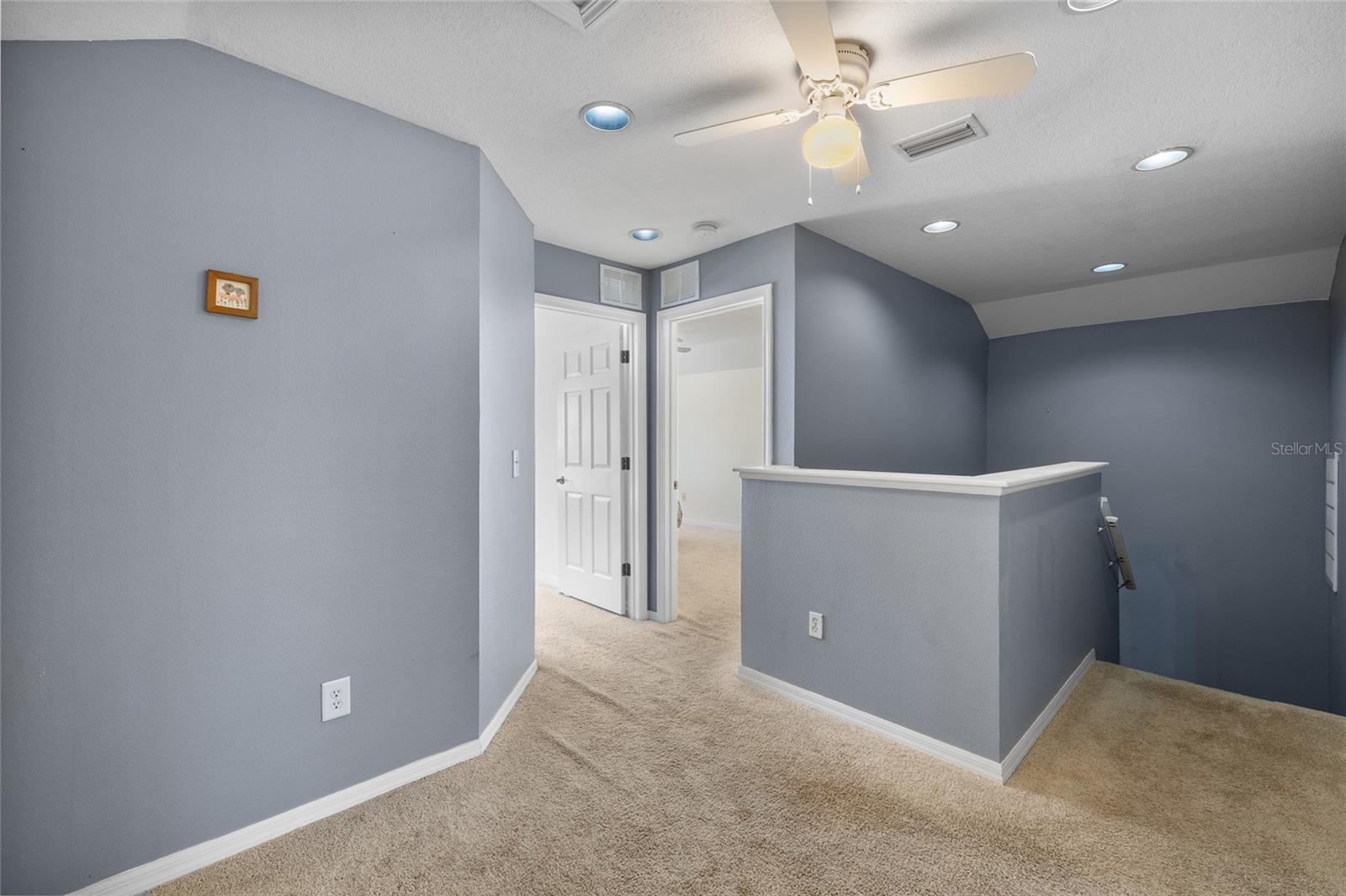 Image 27 of 62 For 6427 Bridgecrest Drive