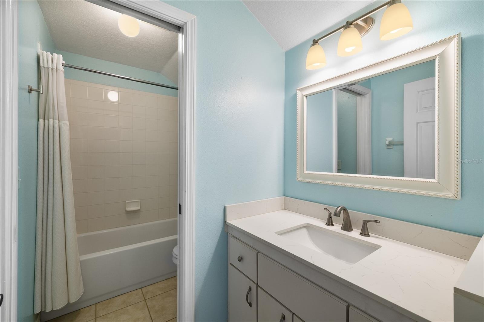 Image 34 of 62 For 6427 Bridgecrest Drive