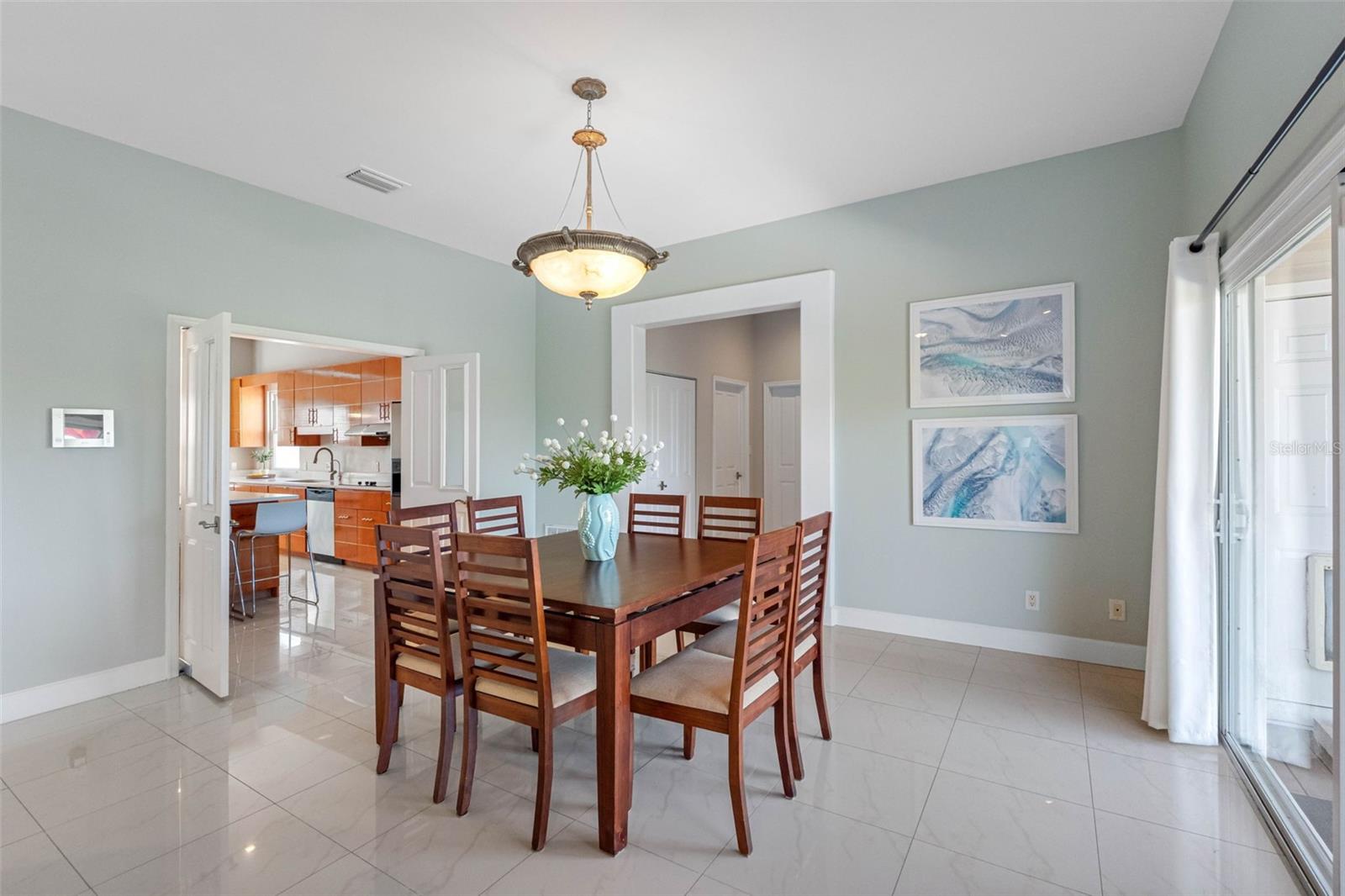 Image 16 of 40 For 1580 Macchesney Drive