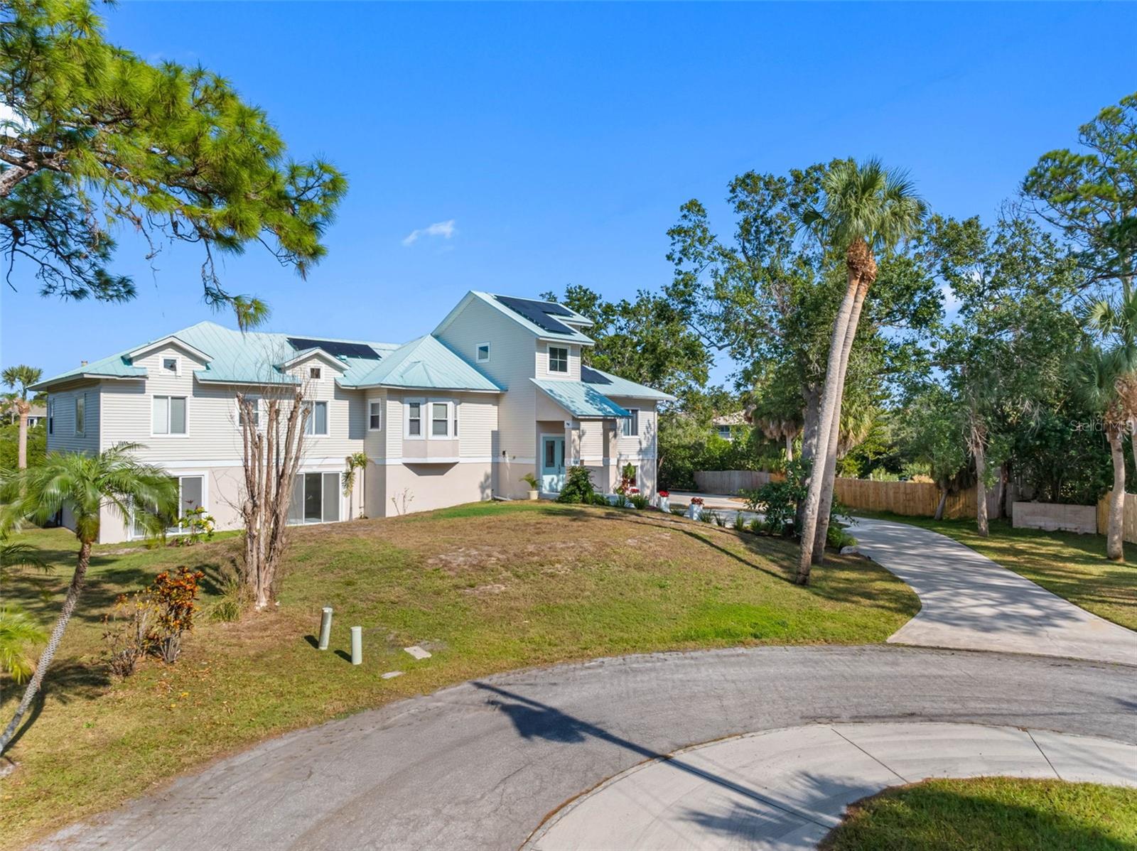 Image 32 of 40 For 1580 Macchesney Drive