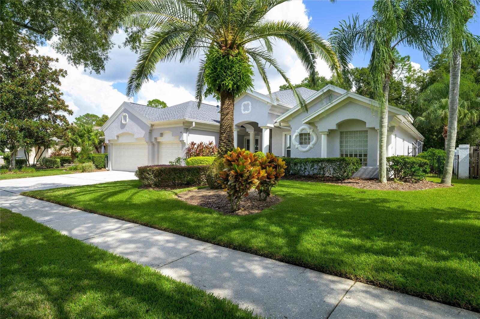 Image 2 of 47 For 17521 Edinburgh Drive